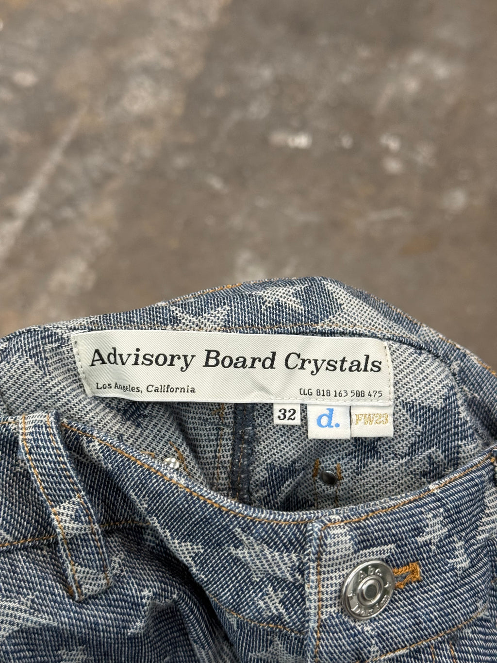 ABC Advisory Board Crystals Star Rivet Double Knee Denim - Size 32