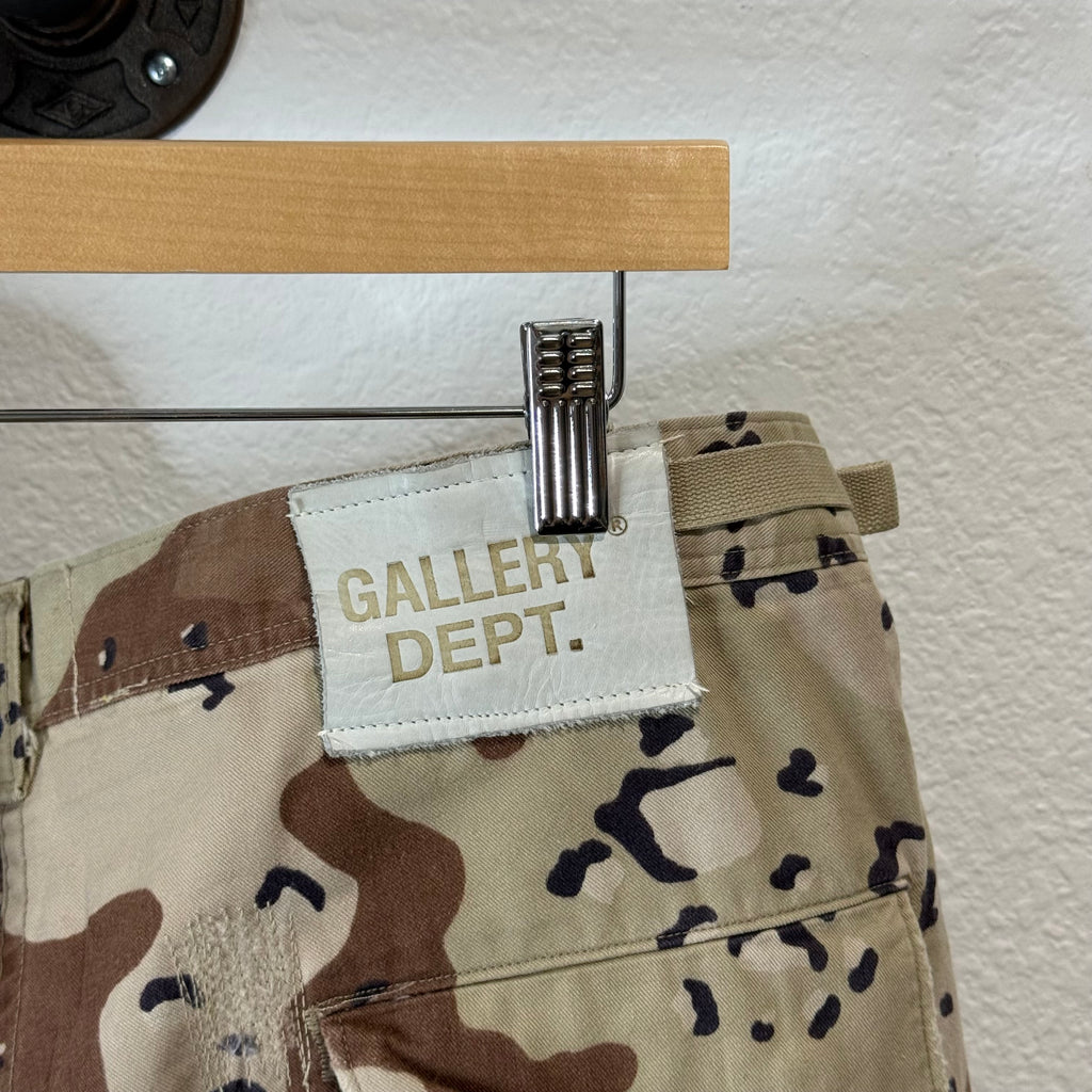 Gallery Dept G Patch Sand Camo Patch Cargo Shorts - Size 37