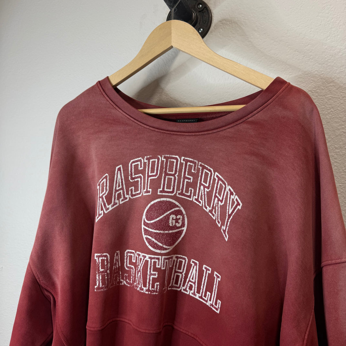 GV Gallery Raspberry Hills Basketball Crewneck - Size XXL