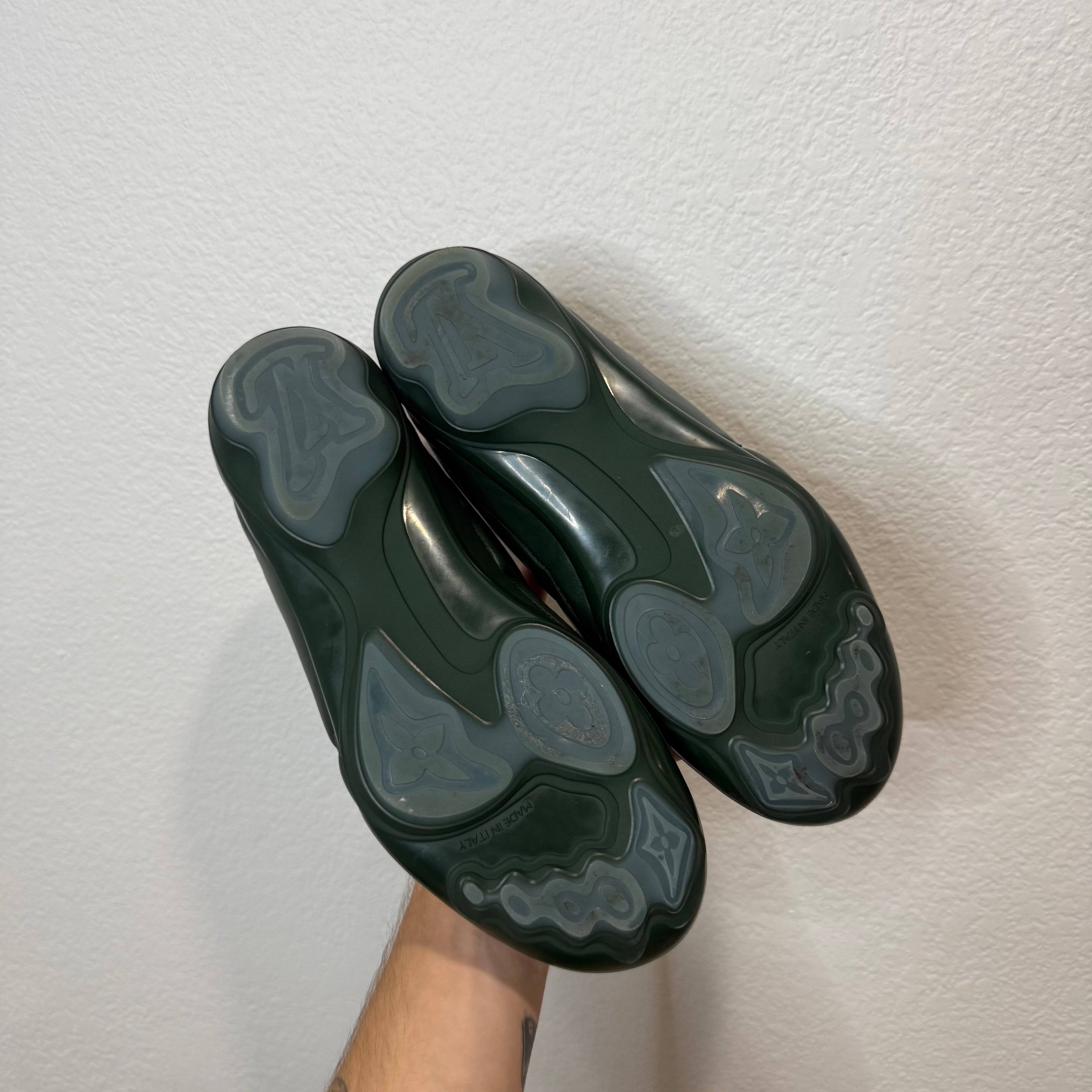 Louis Vuitton Footprint Soccer Cleats Green - Size LV 8 (US 9.5-10)