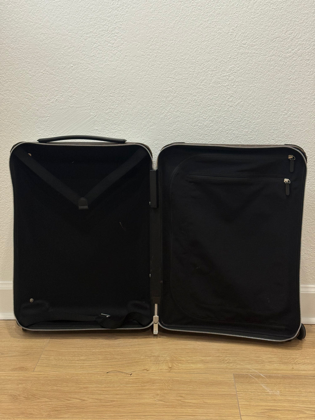 Louis Vuitton Carry On Monogram Roller Suitcase Brown