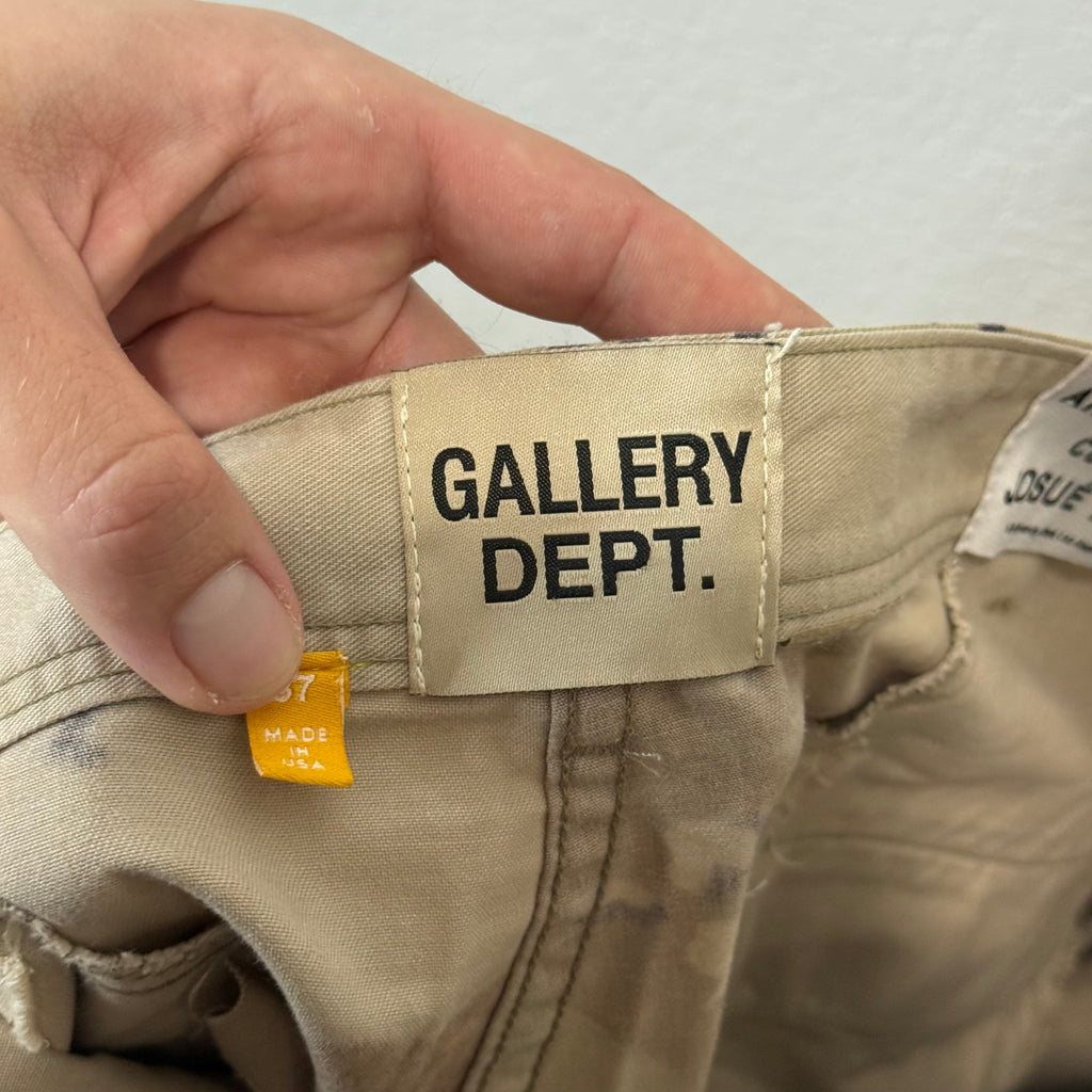 Gallery Dept G Patch Sand Camo Patch Cargo Shorts - Size 37