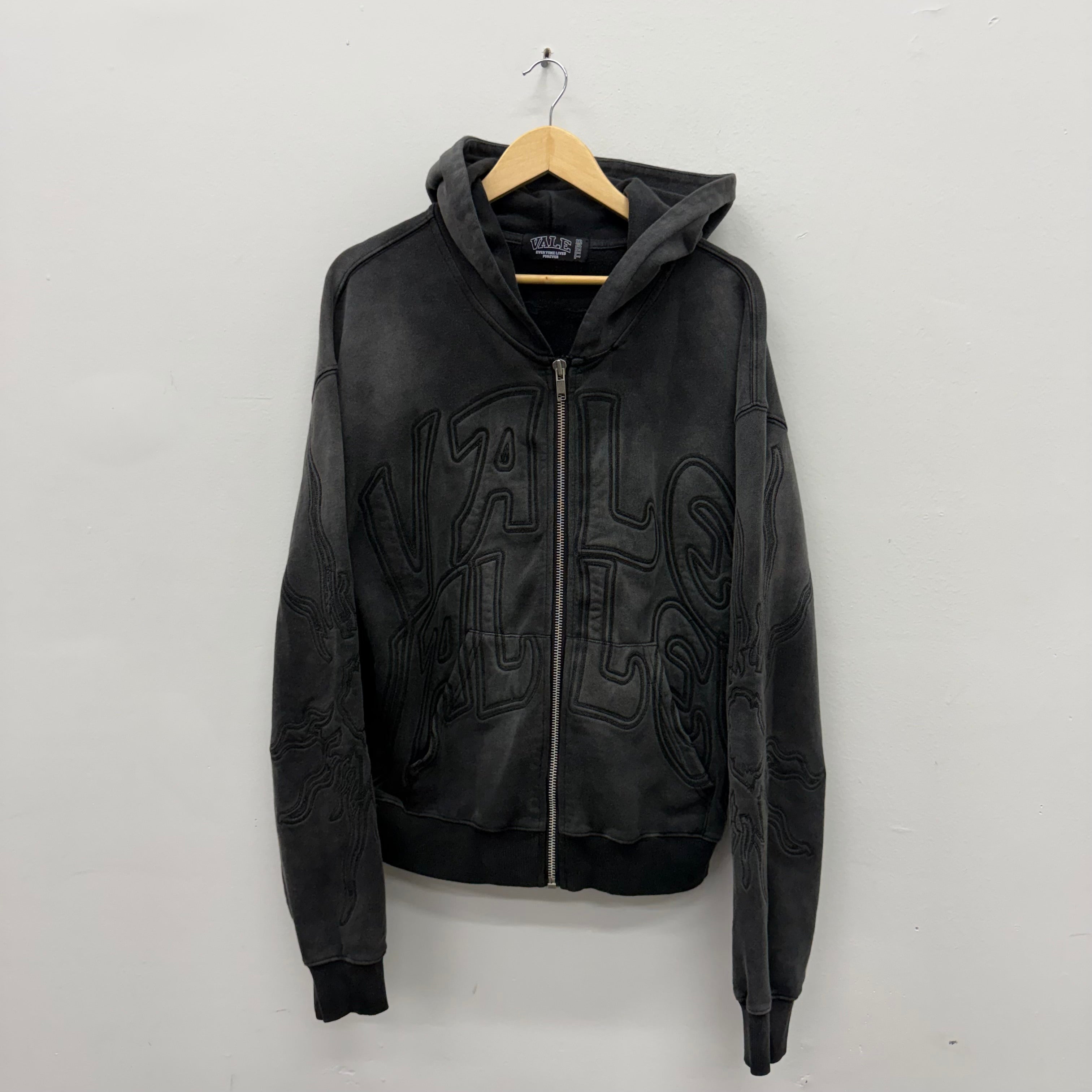 Vale Valley Black Zip Up Hoodie - Size S