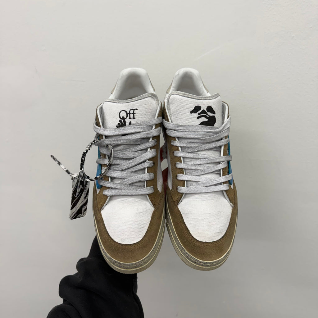 Off White Vulcanized 5.0 Sneakers - Size 41 (US 9)
