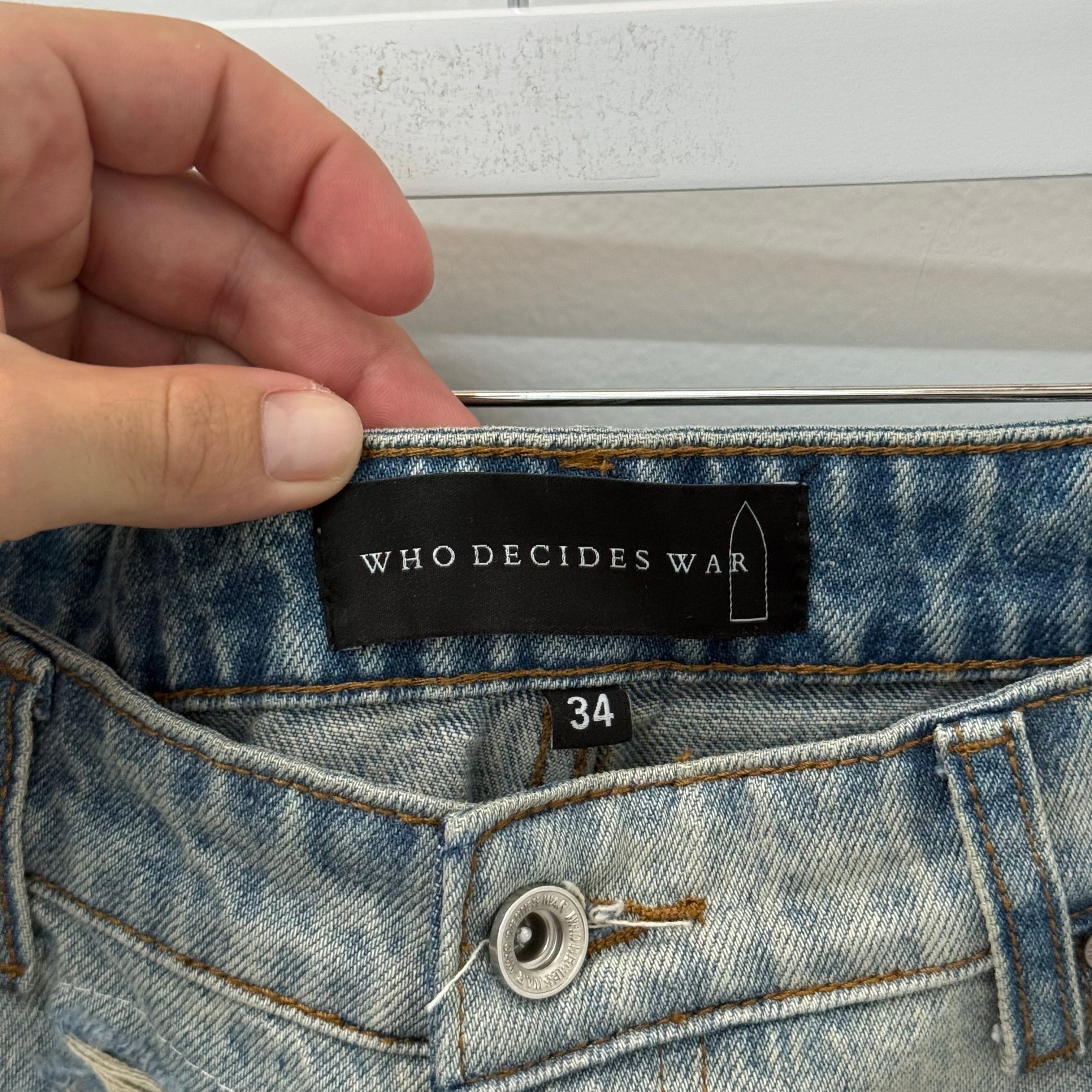Who Decides War Mutlicolor Embroidery Denim Jeans - Size 34