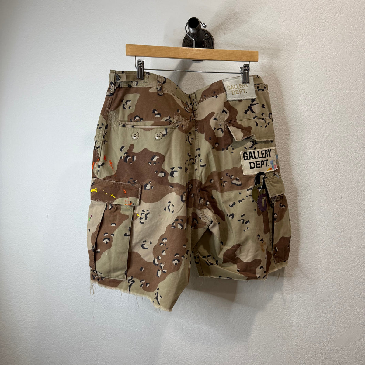 Gallery Dept G Patch Sand Camo Patch Cargo Shorts - Size 37