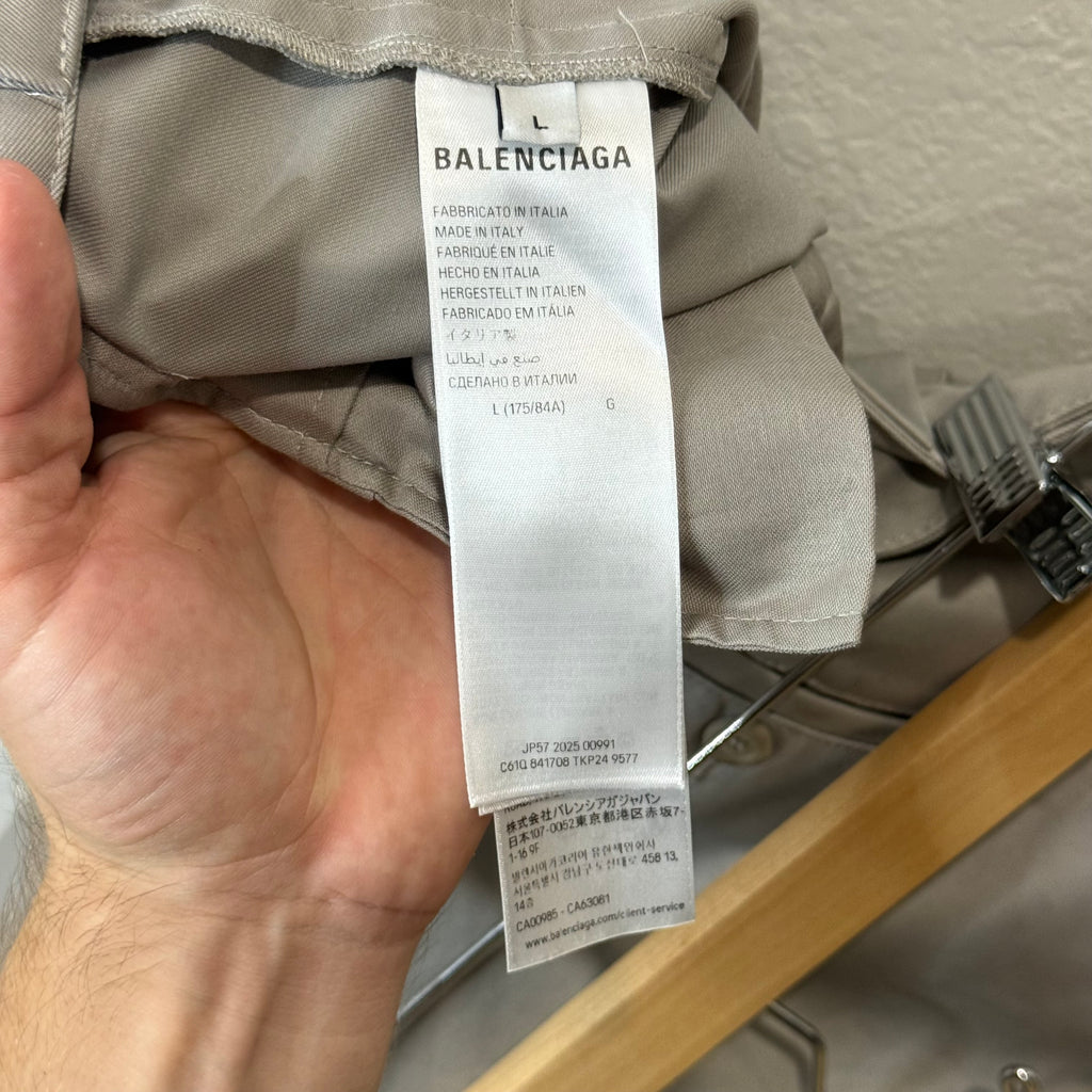 Balenciaga Bermuda Logo Patch Utility Shorts - Size L (36)