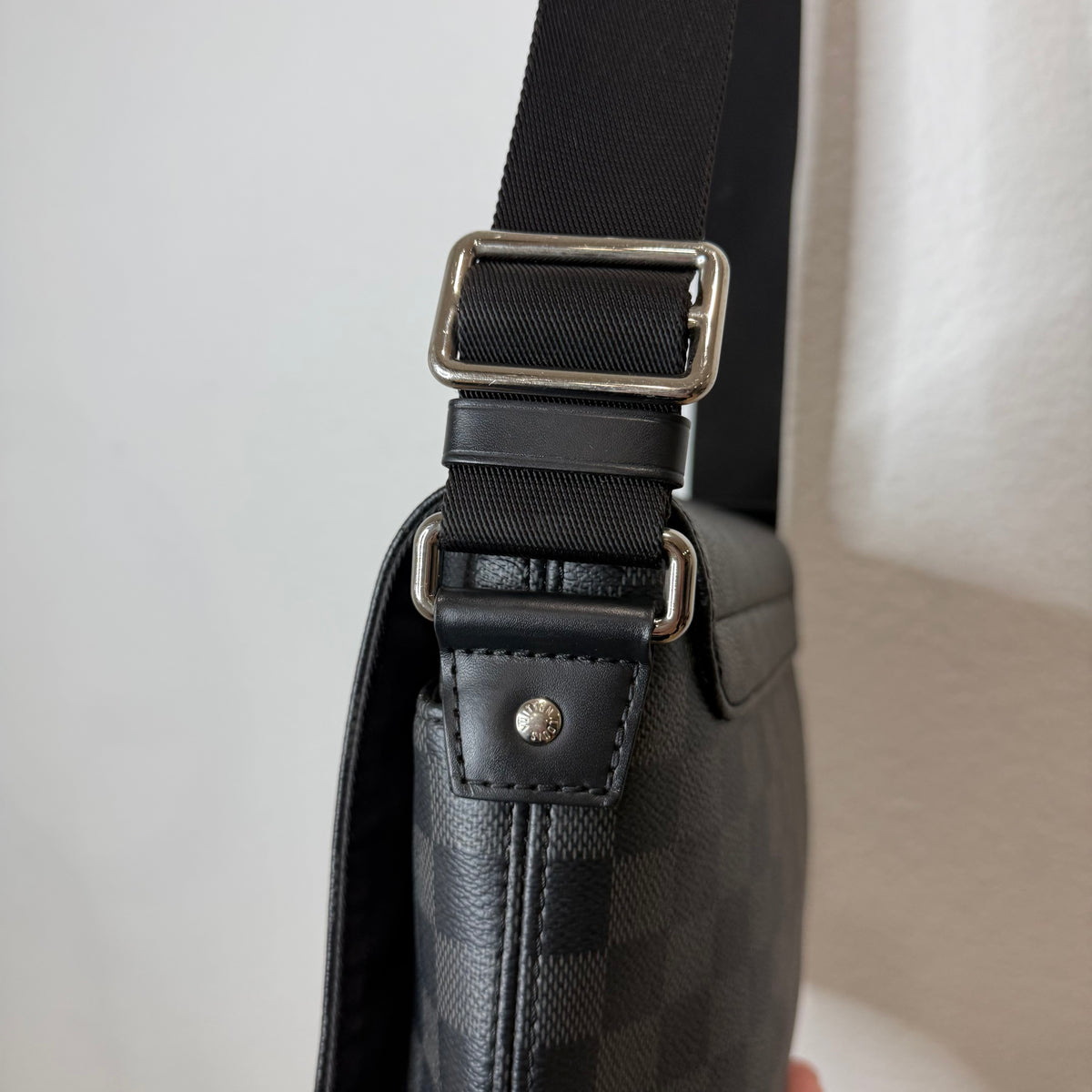Louis Vuitton Messenger Damier Graphite Side Bag