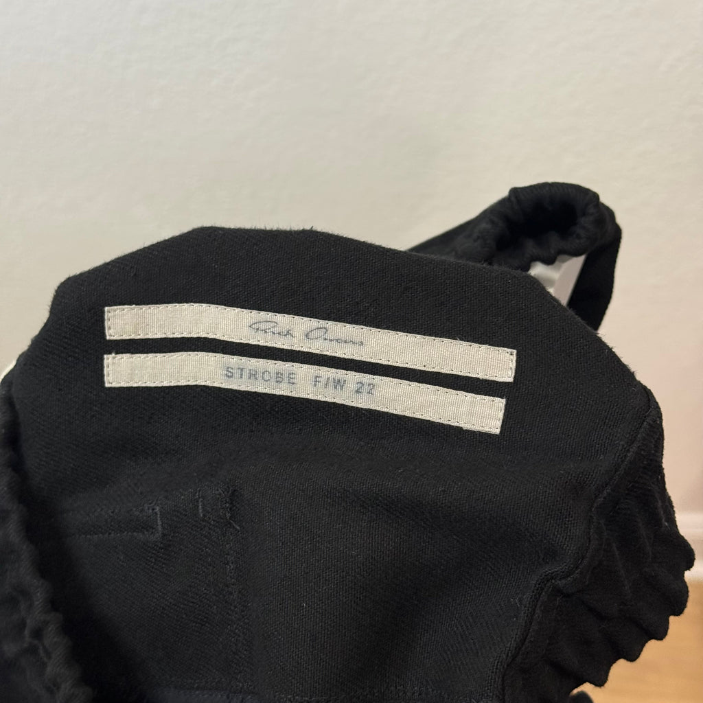 Rick Owens Pod Shorts Black - Size 50 (M)
