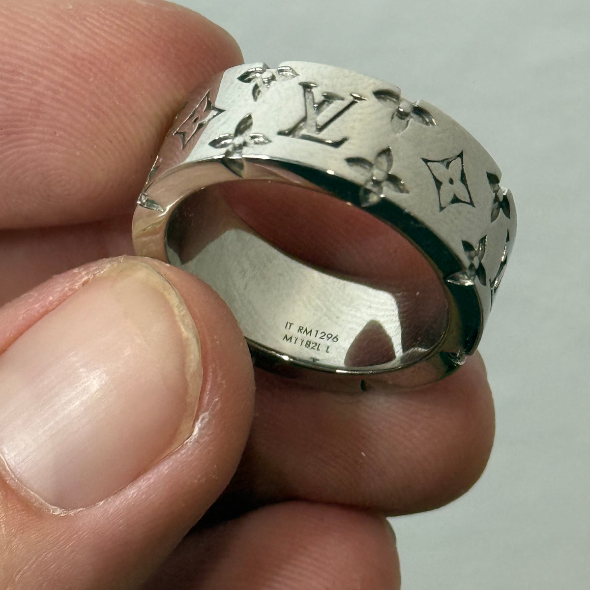Louis Vuitton Think Monogram Spacer Ring - Size 9.5