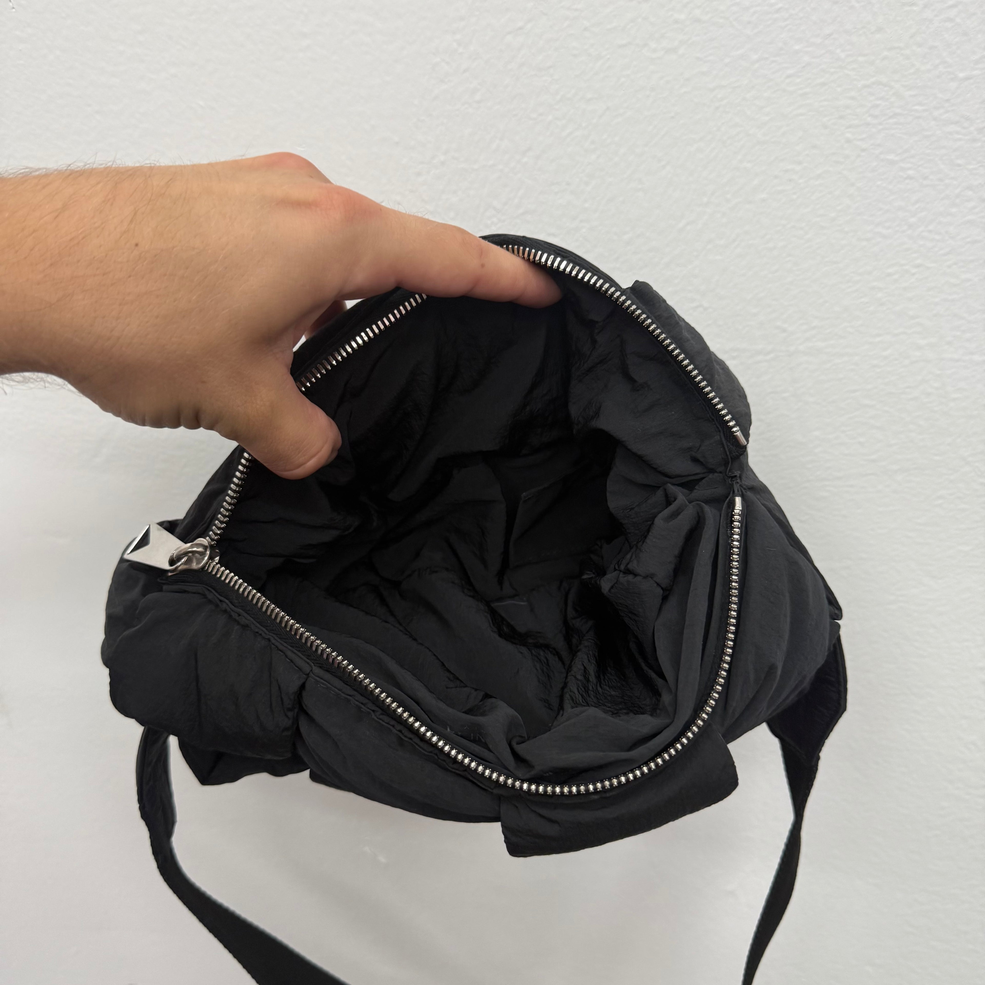 Bottega Veneta Casette Side Bag Black