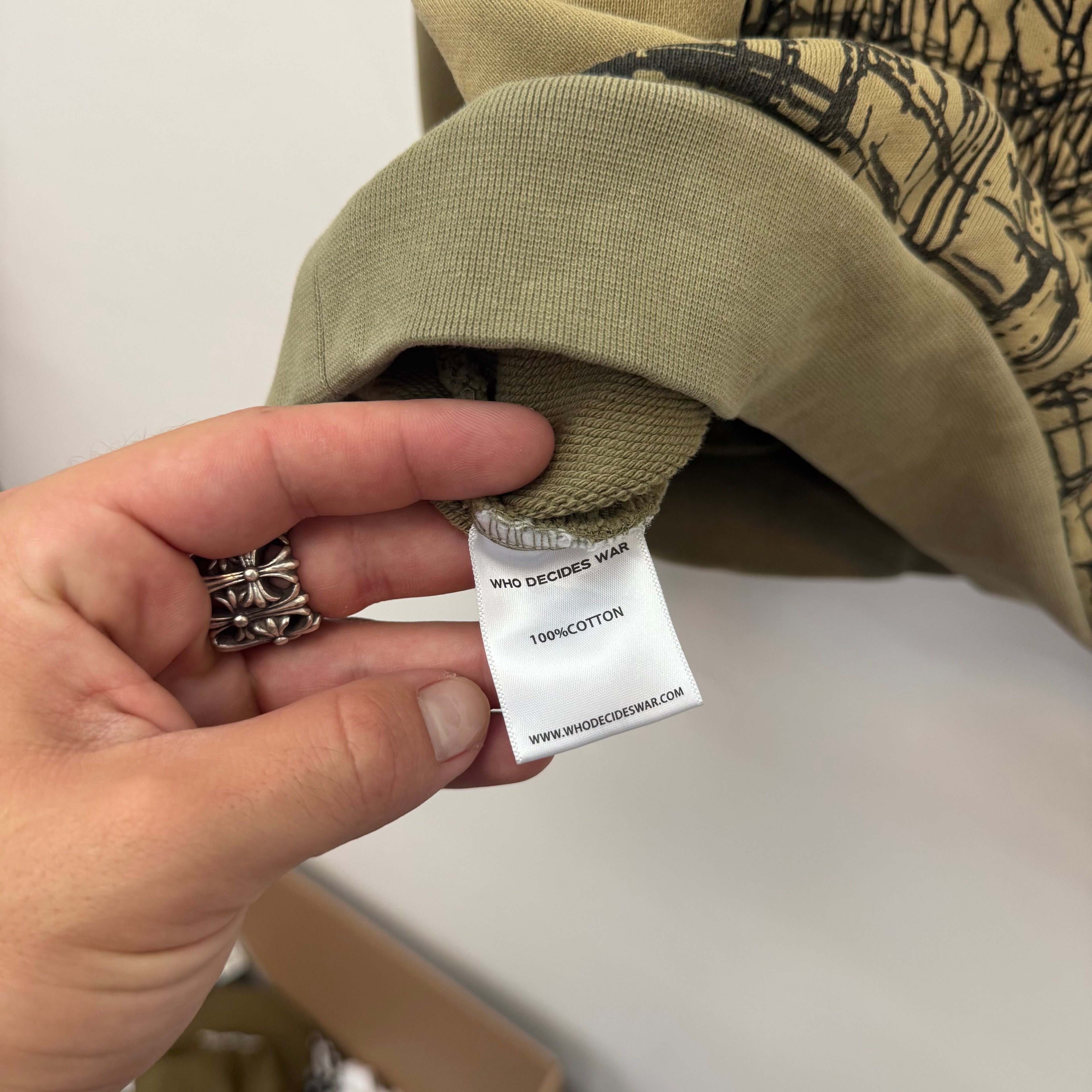 Who Decides War Cathedral Crewneck - Size L