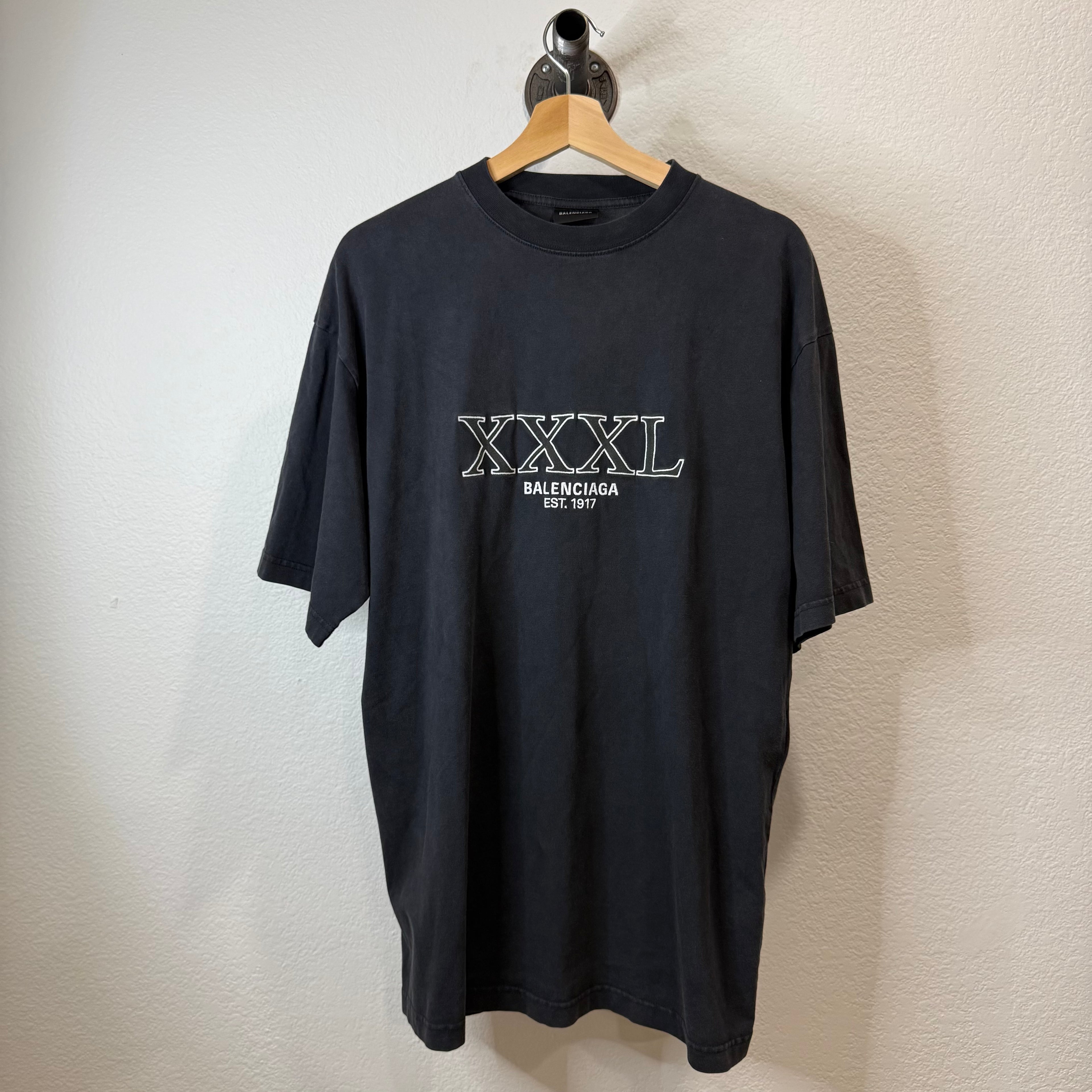 Balenciaga XXXL Embroidered T-Shirt Size XS