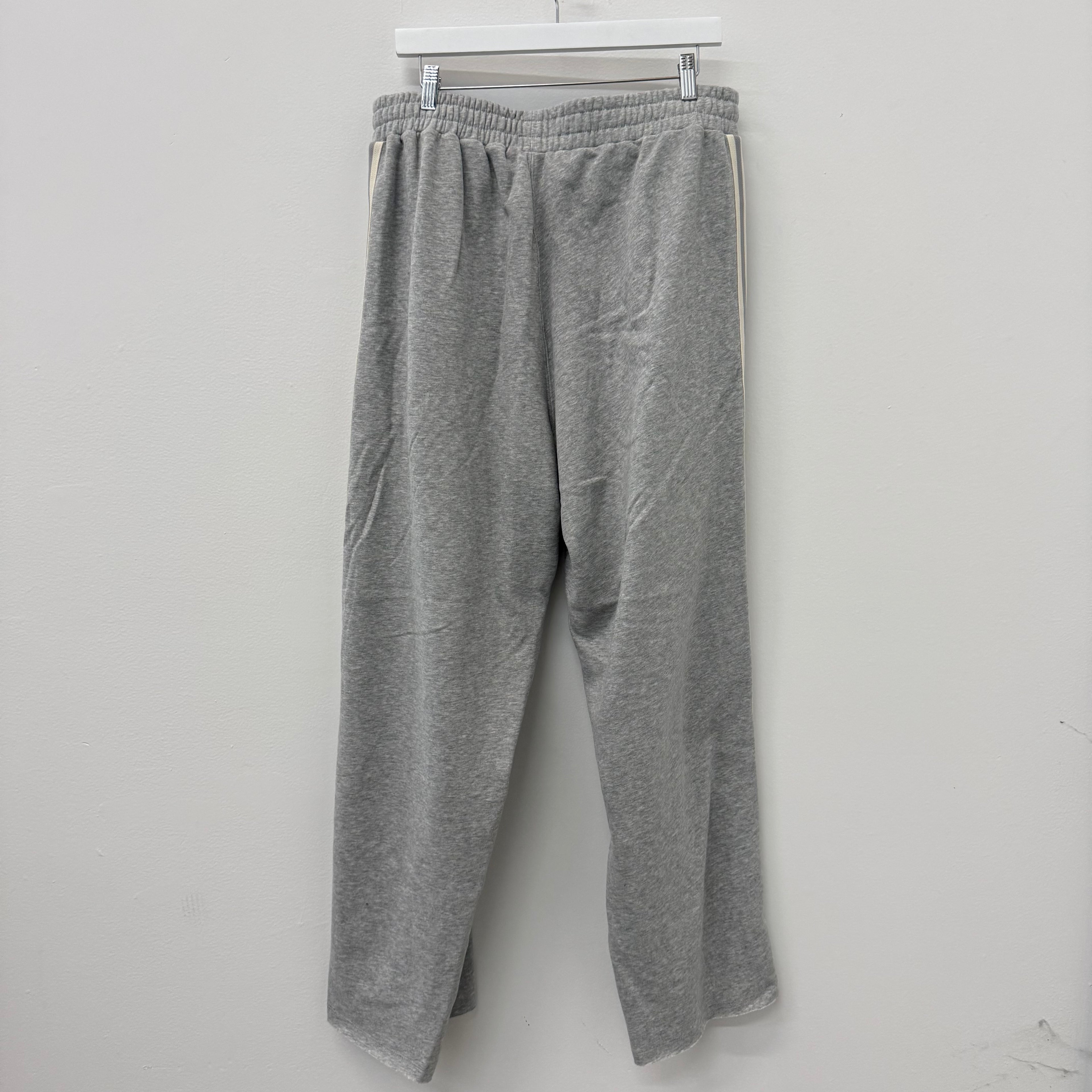 GV Gallery Raspberry Hills Lil Leon Sweatpants - Size L