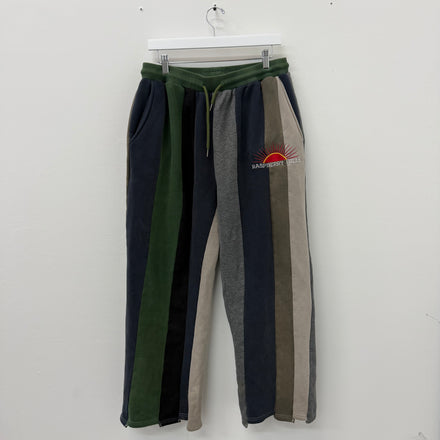 GV Gallery Raspberry Hills Bonsai Sweatpants - Size M