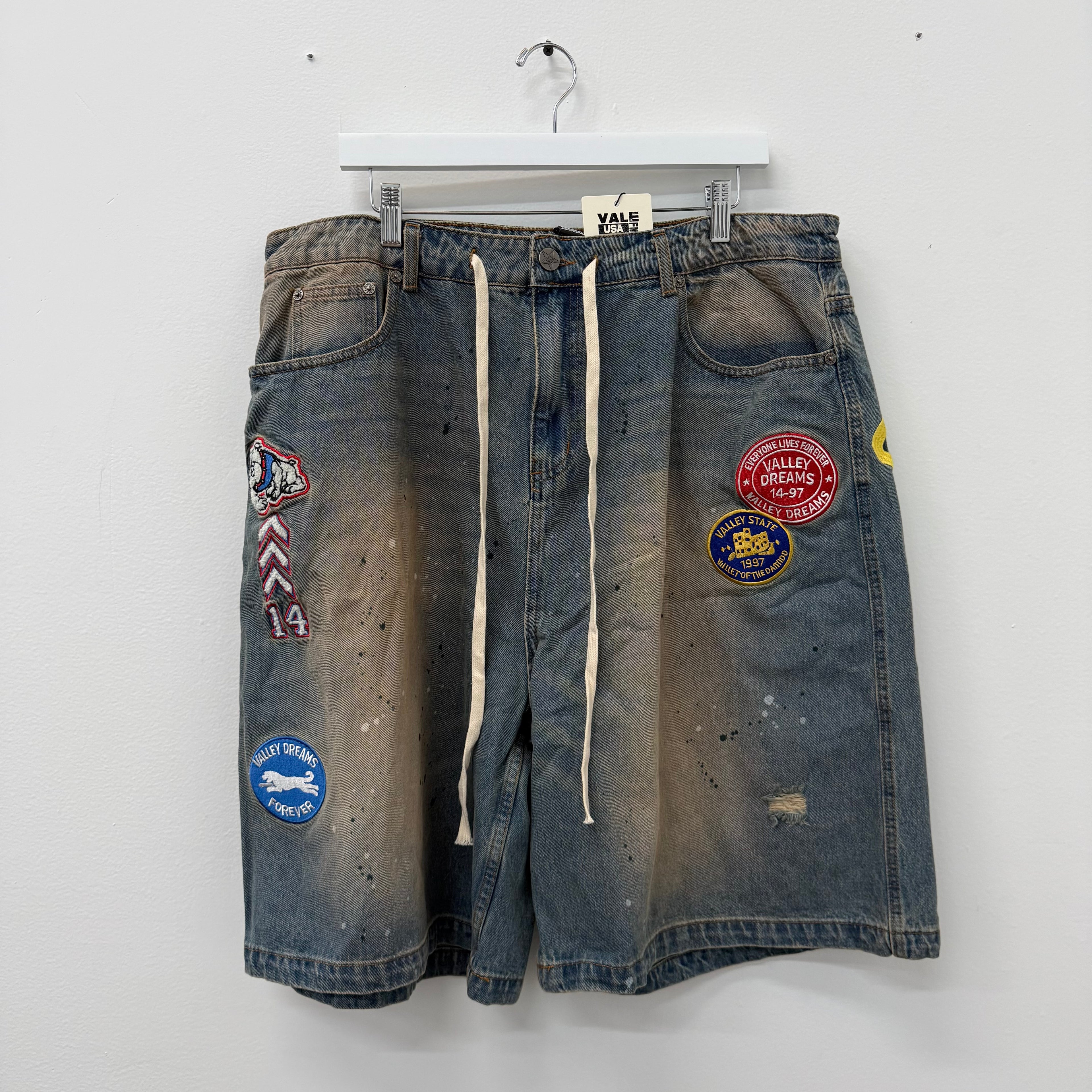 Vale Valley Dreams Paradise Denim Shorts - Size 36