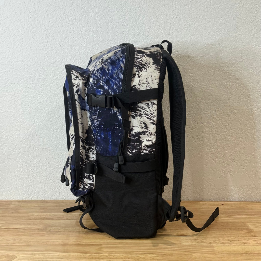 Supreme The North Face Mountain Backpack