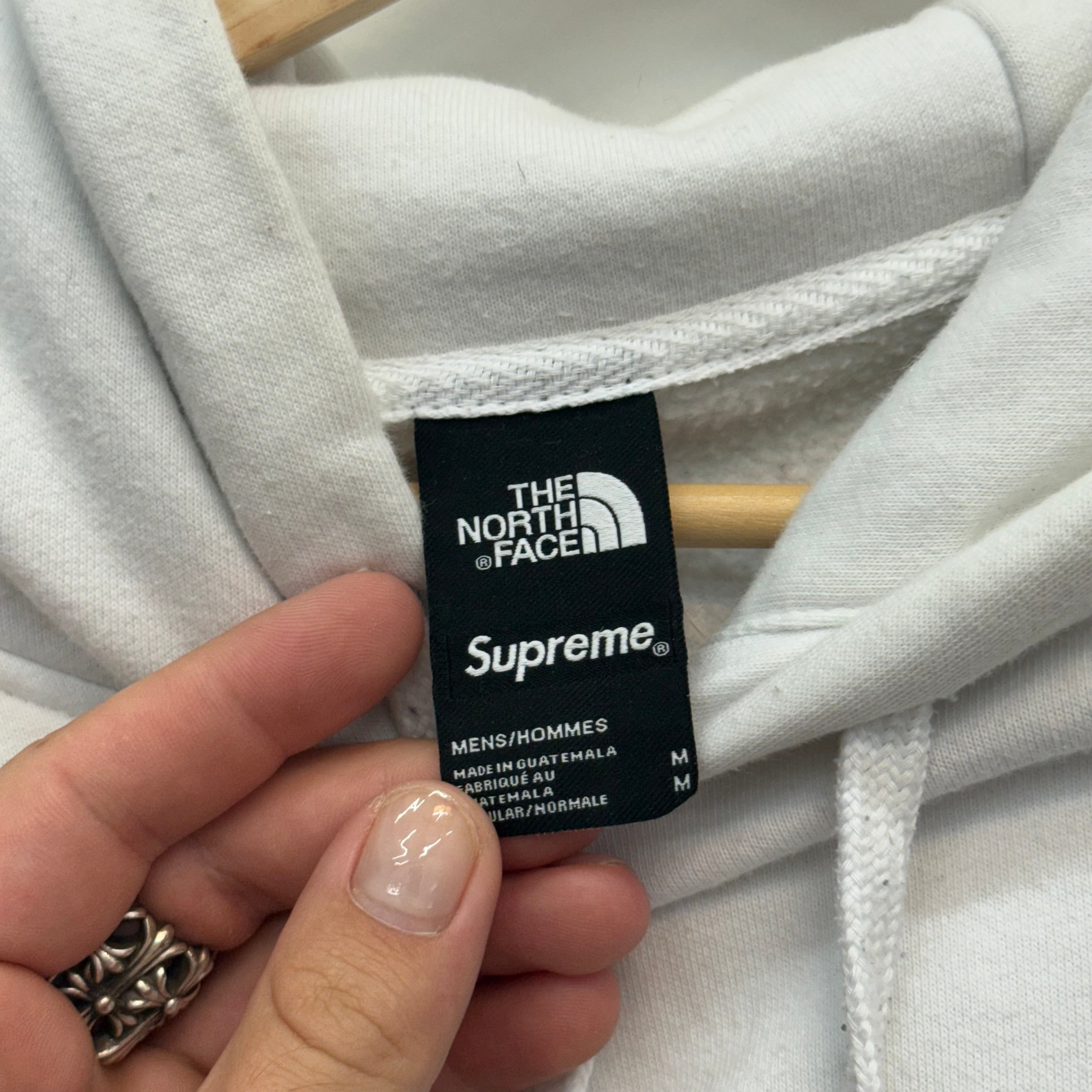 Supreme The North Face Statue of Liberty Hoodie - Size M