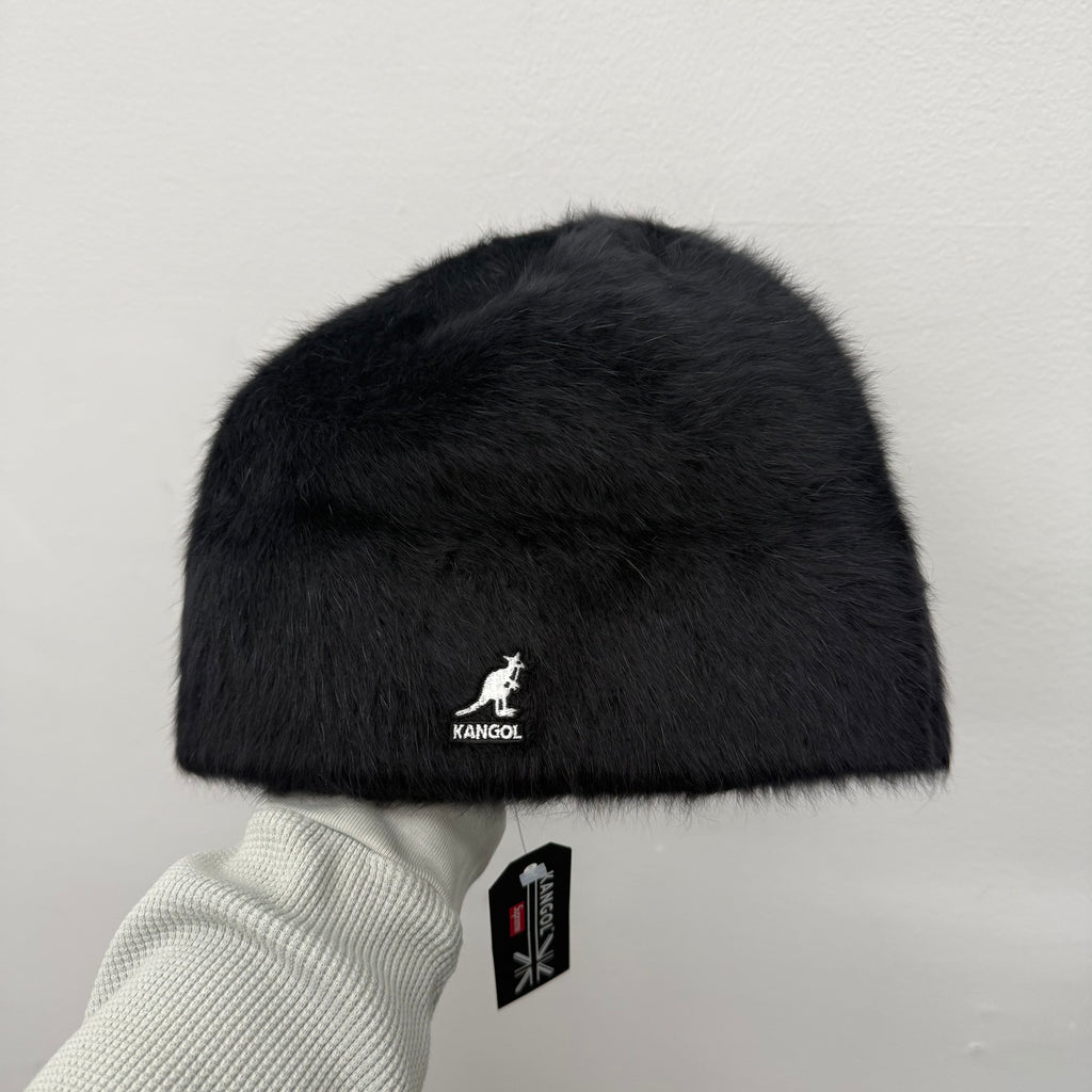 Supreme Kangol Furry Beanie Black