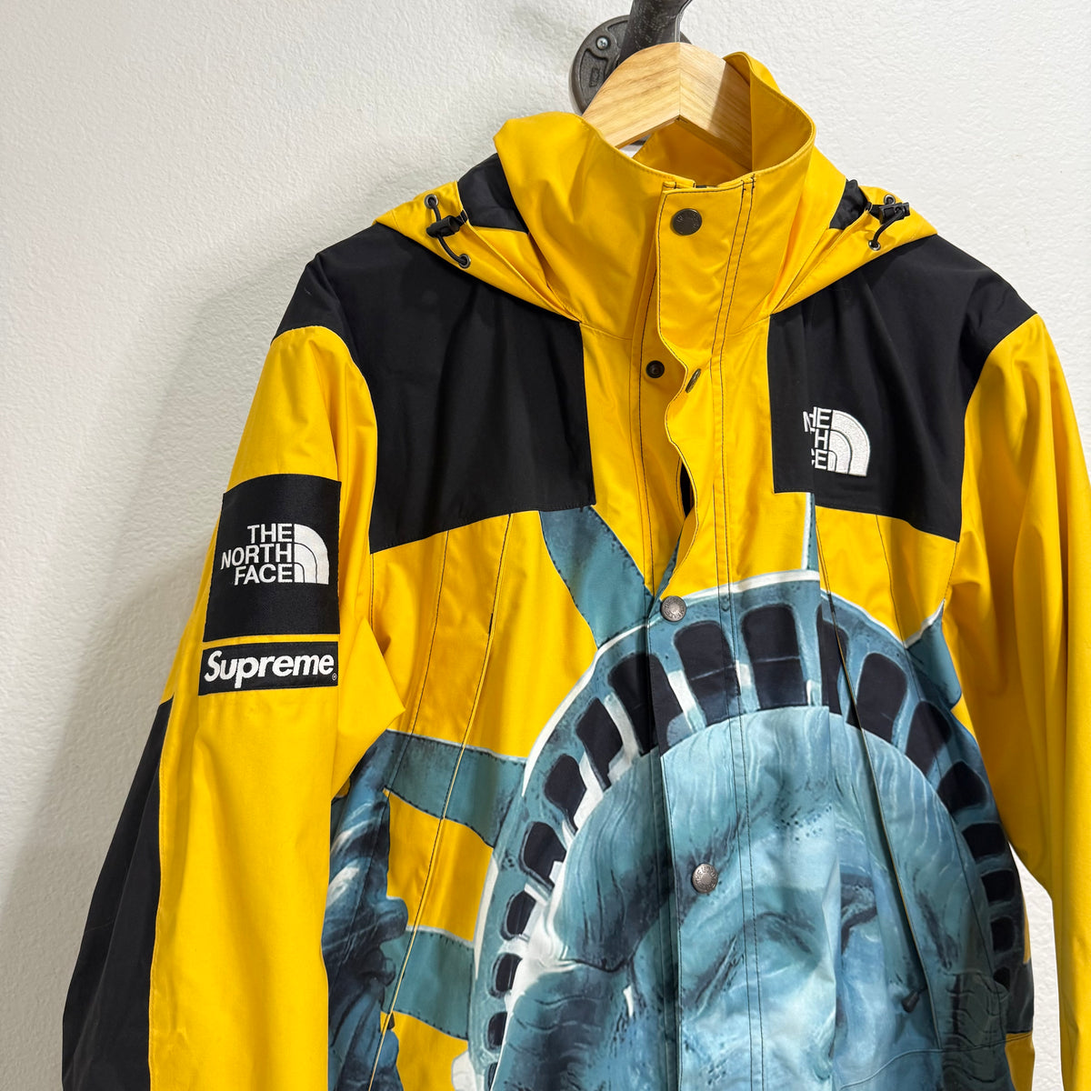 Supreme x North Face Liberty Mountain Jacket FW19 Yellow - Size M