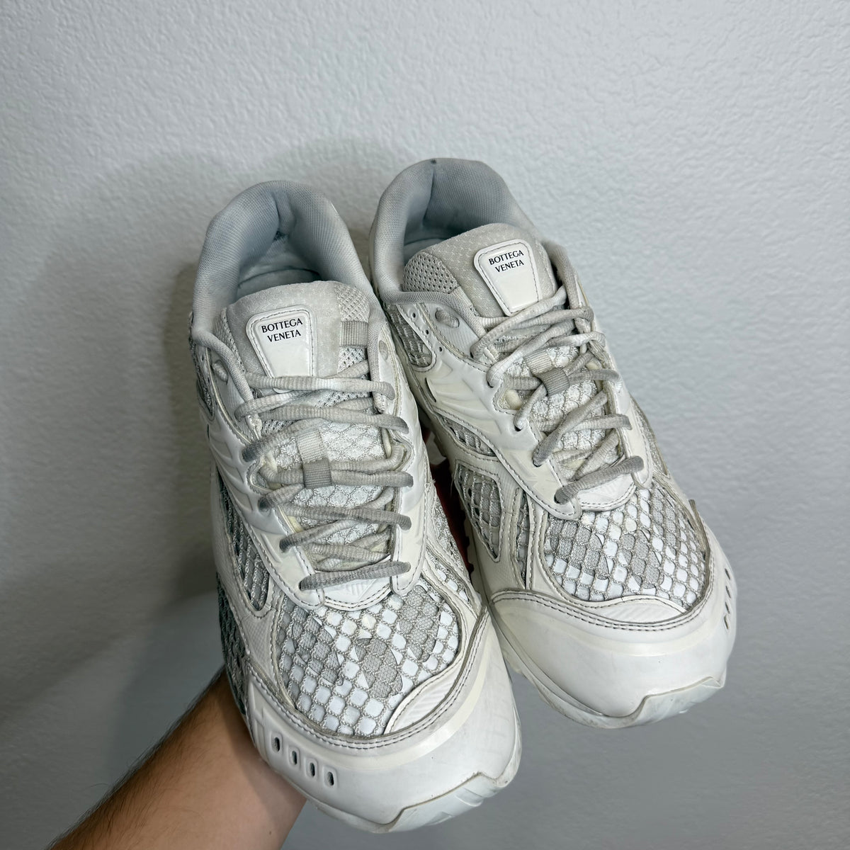 Bottega Veneta Orbit Sneakers White - Size 42 (9)