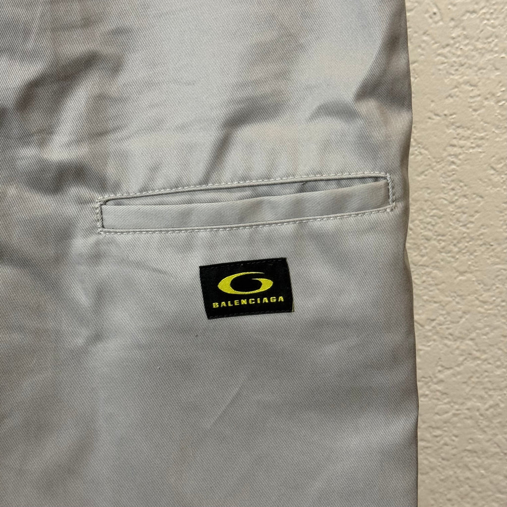 Balenciaga Bermuda Logo Patch Utility Shorts - Size L (36)