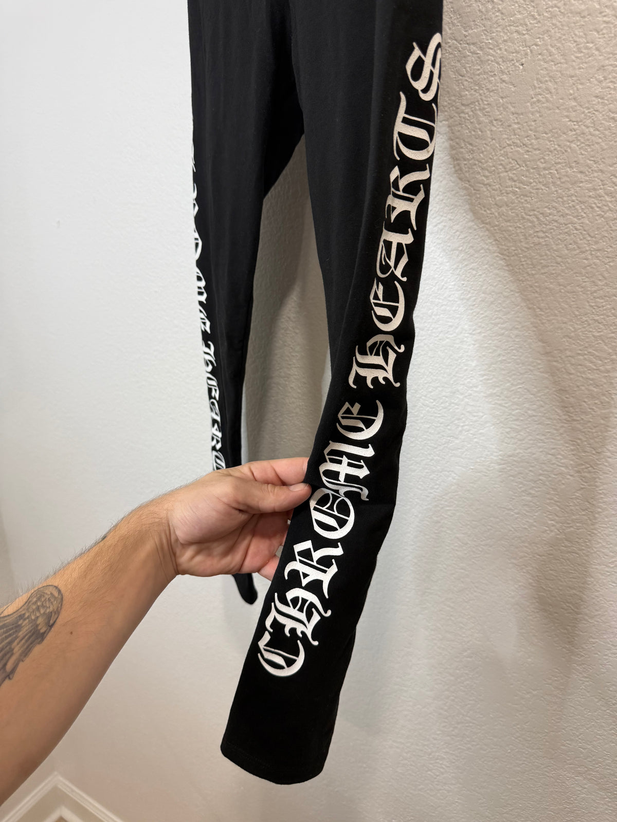 Chrome Hearts Womens Script Logo Leggings - Size L