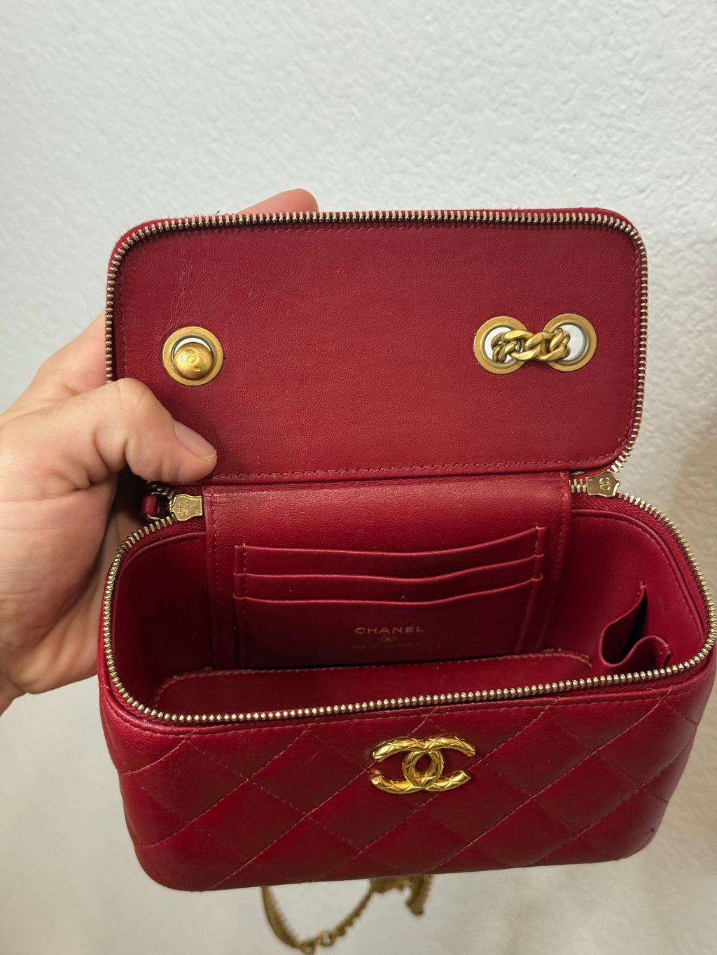 Chanel Quilted Lamb Leather Vanity Side Bag Red