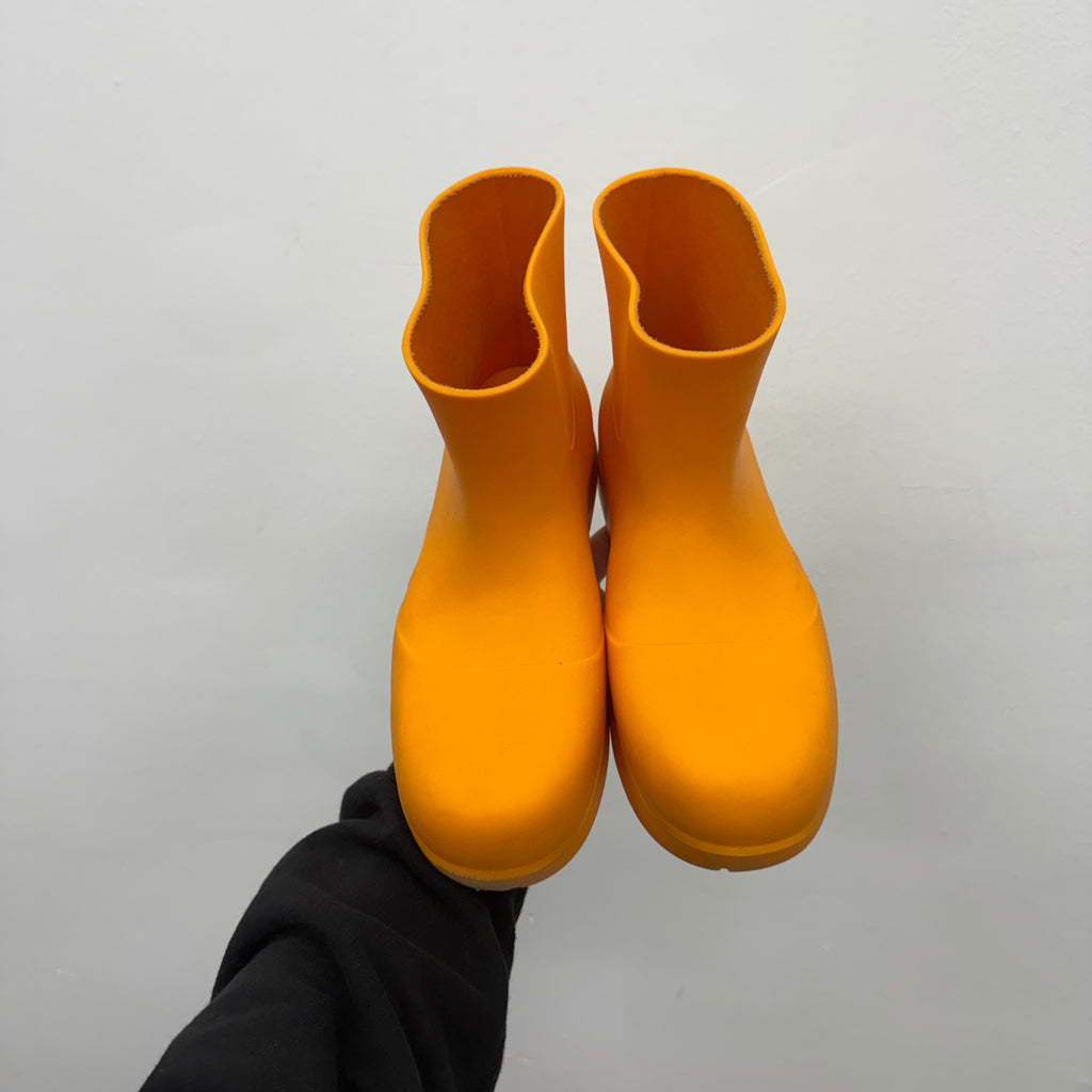 Bottega Veneta Orange Puddle Boot - Size 43 (US 10)