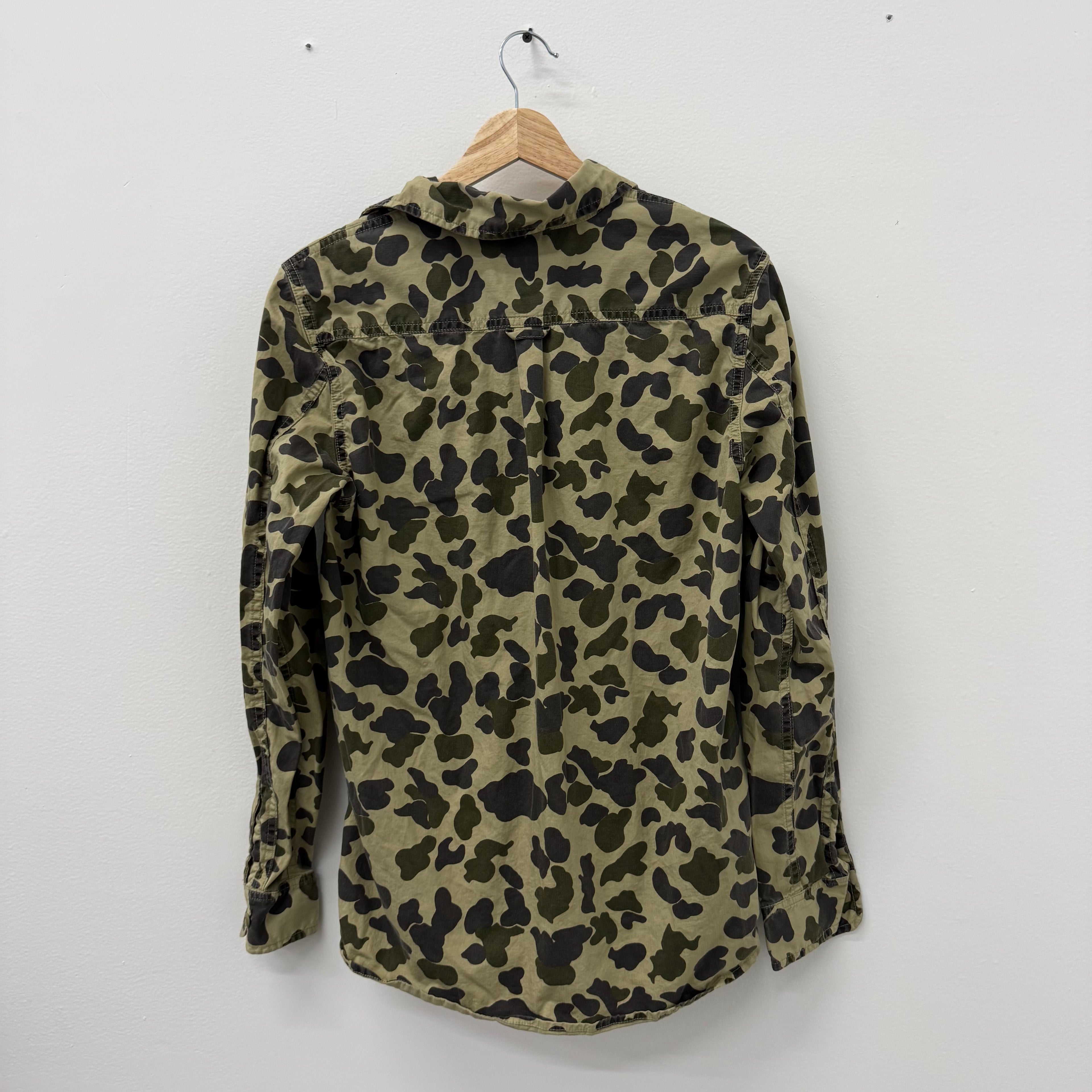 Carhartt WIP Camo Button Shirt - Size M