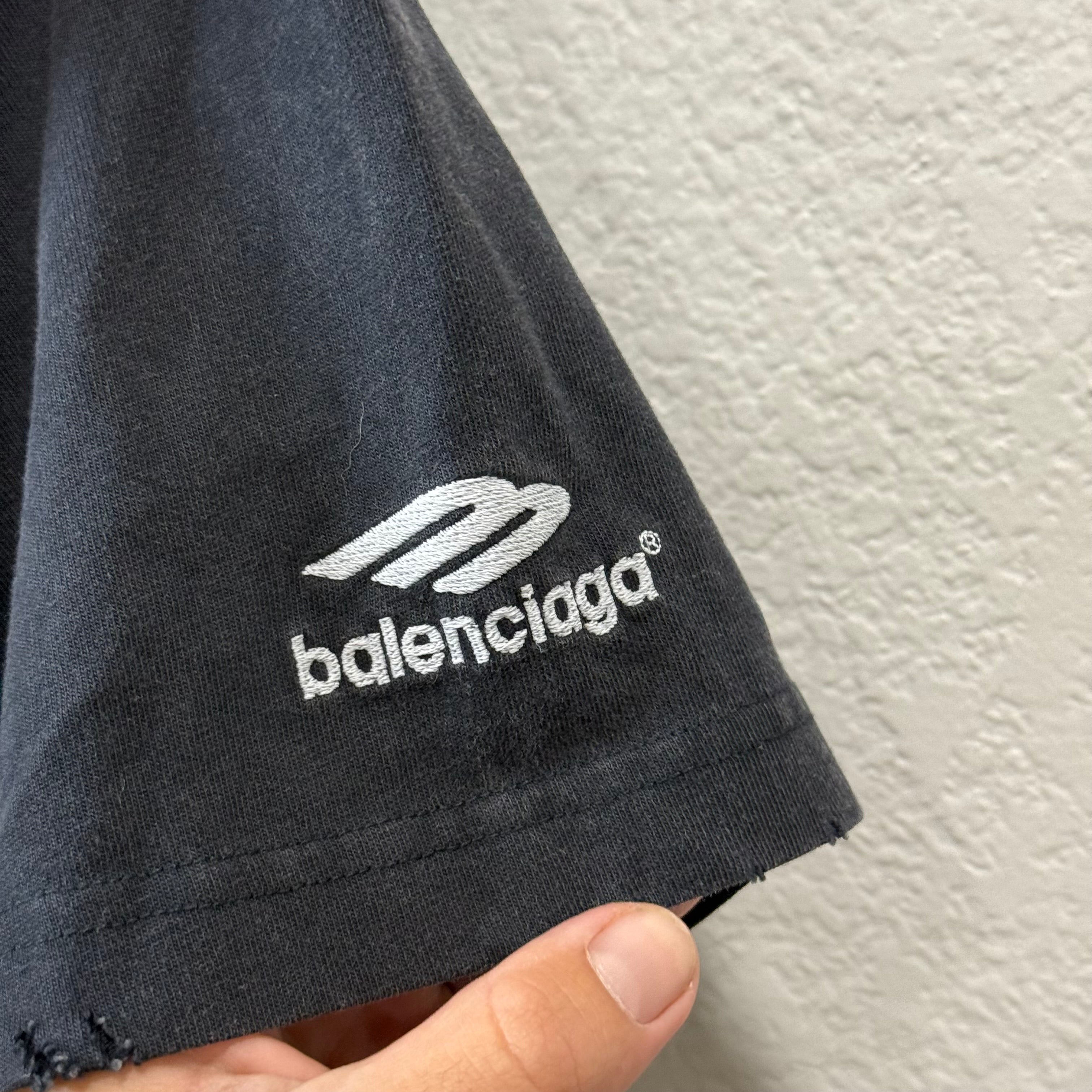 Balenciaga 3B Distressed Calendar T-Shirt - Size 1 (L)