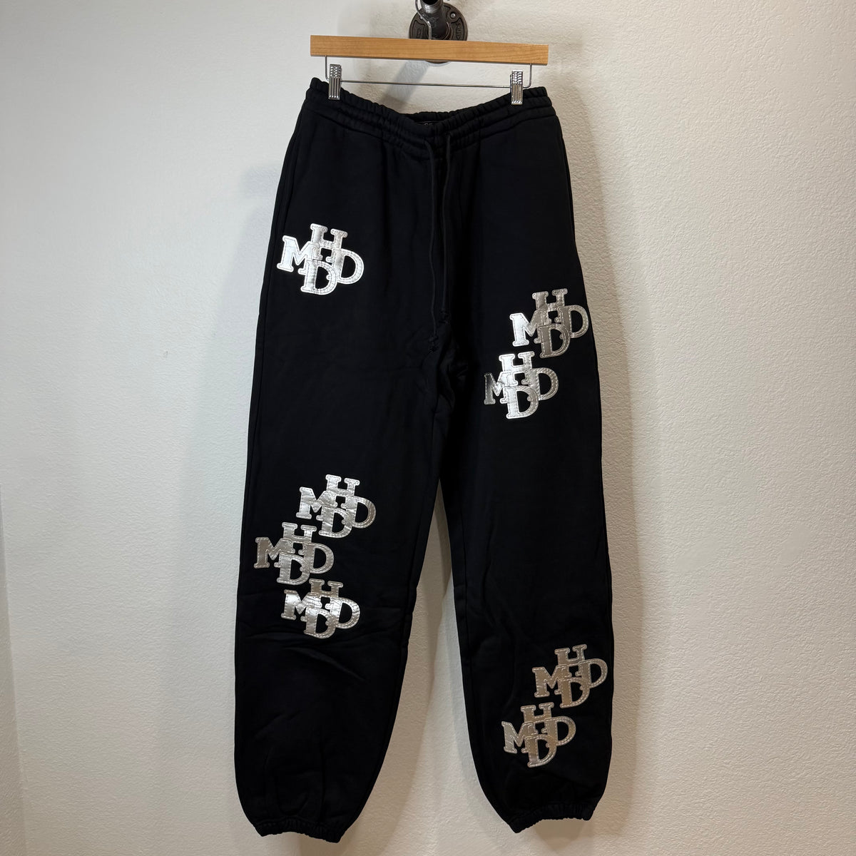 HMDD Silver Scrunch Patch Sweatpants Black