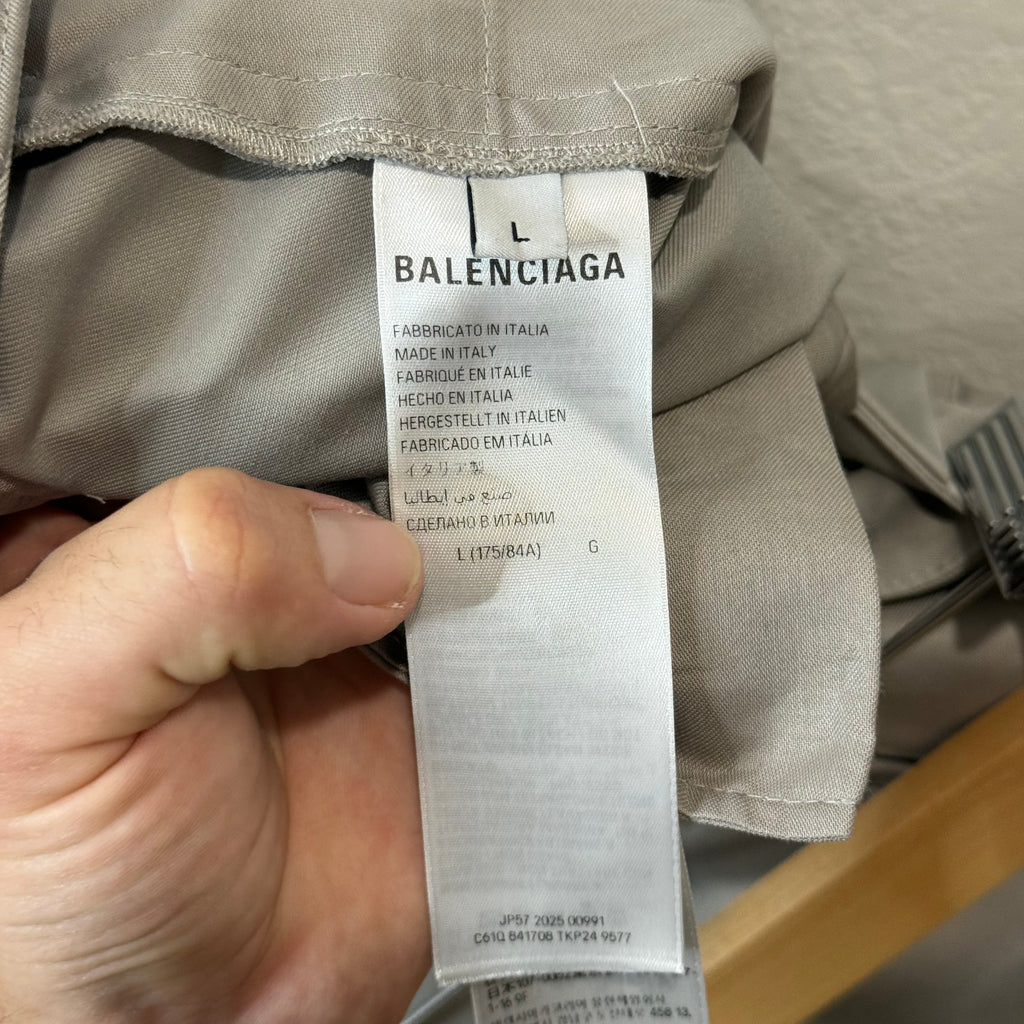 Balenciaga Bermuda Logo Patch Utility Shorts - Size L (36)