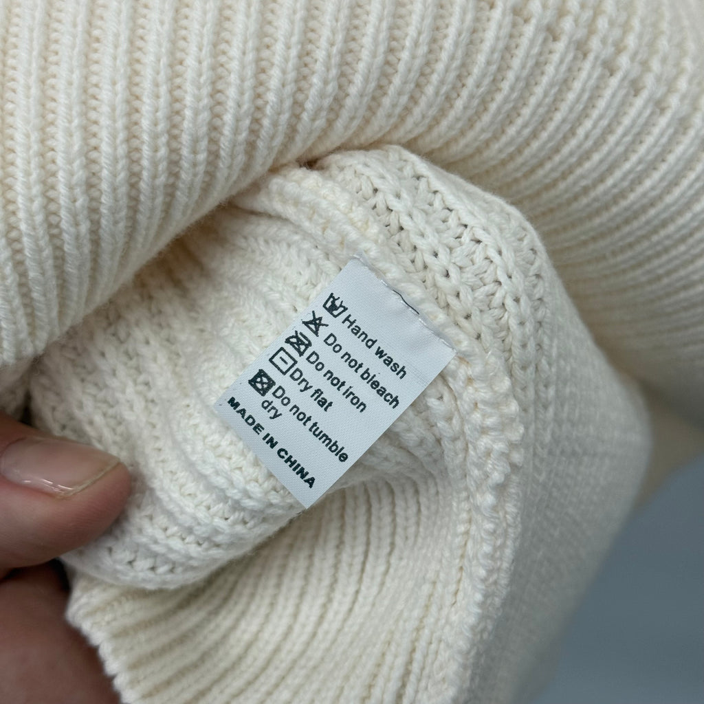 Vale Valley Sports Knit Sweater - Size L