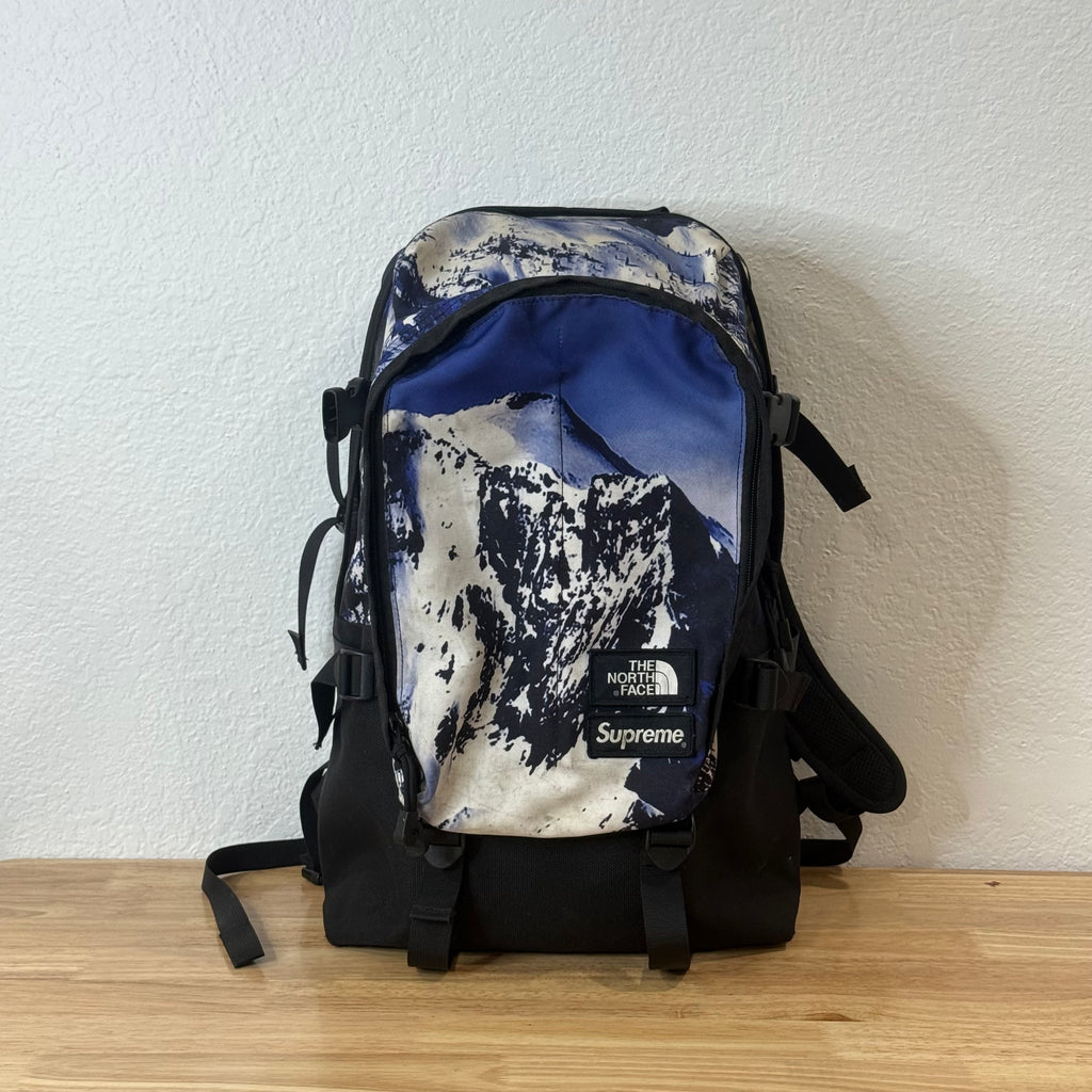 Supreme The North Face Mountain Backpack