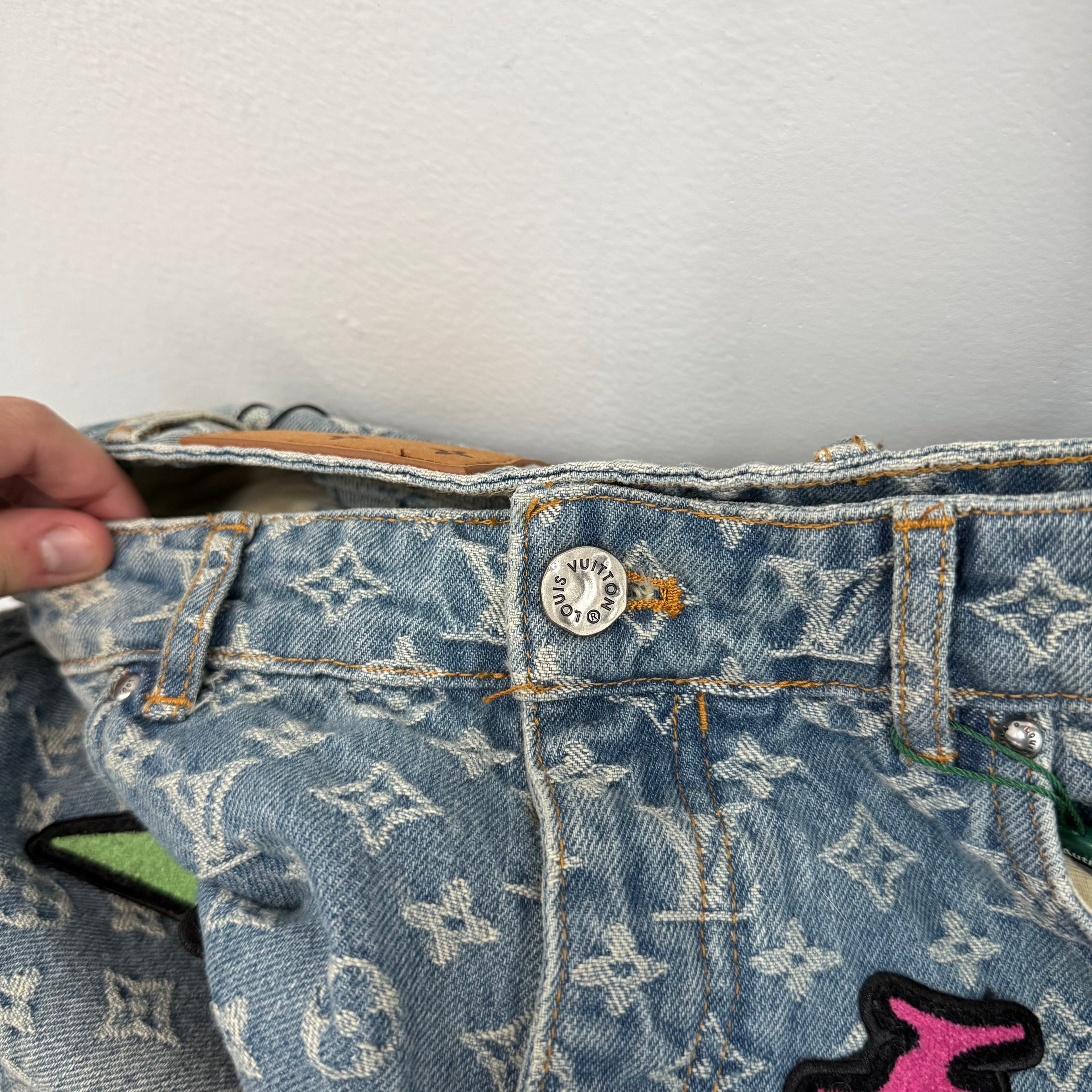 Louis Vuitton Graffiti Virgil Baggy Indigo Denim Jeans - Size 32