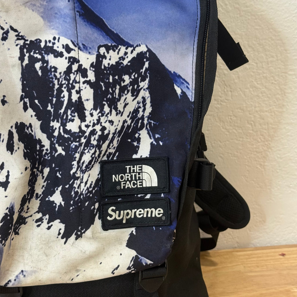 Supreme The North Face Mountain Backpack