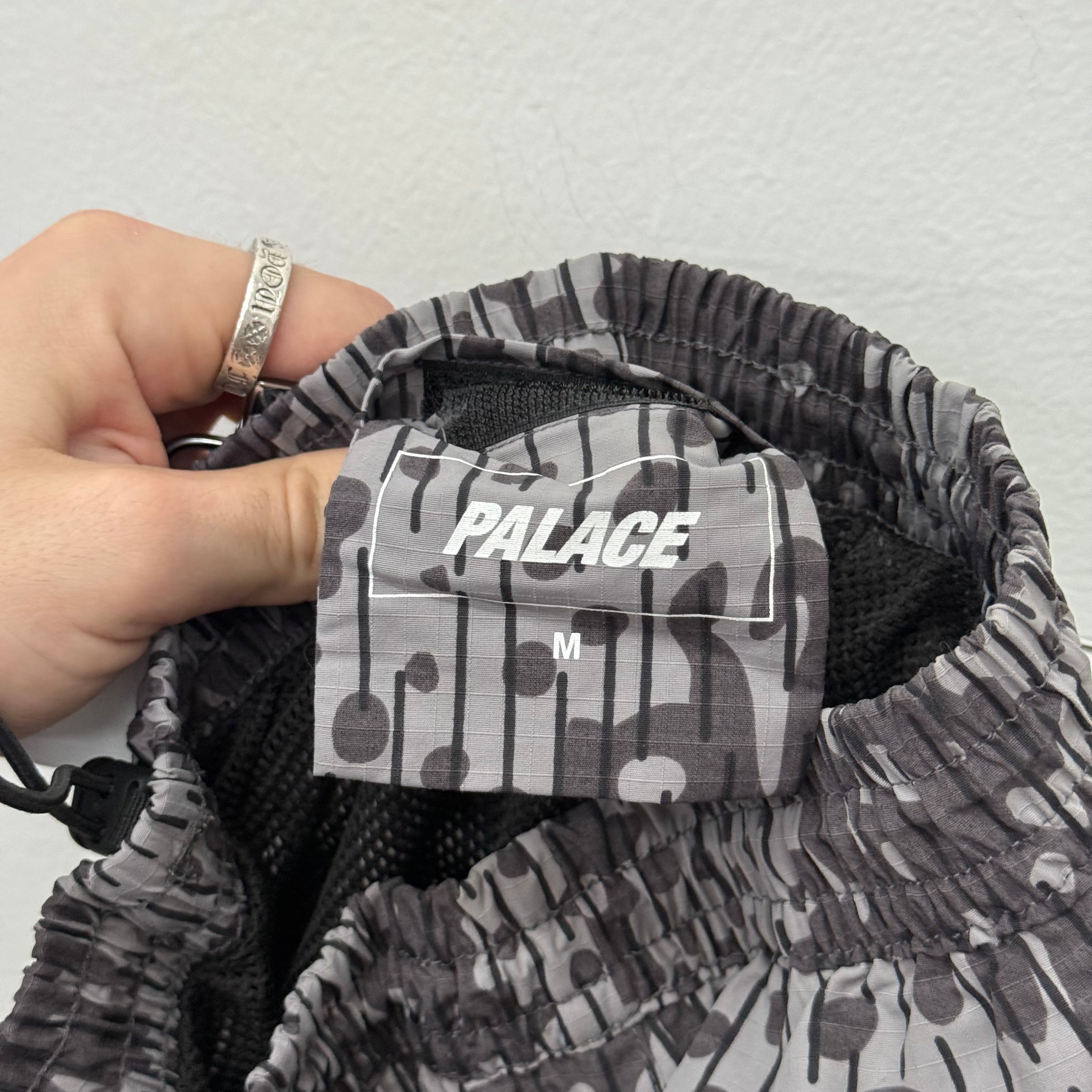 Palace Travel Cargo Pants Forest DPM - Size M
