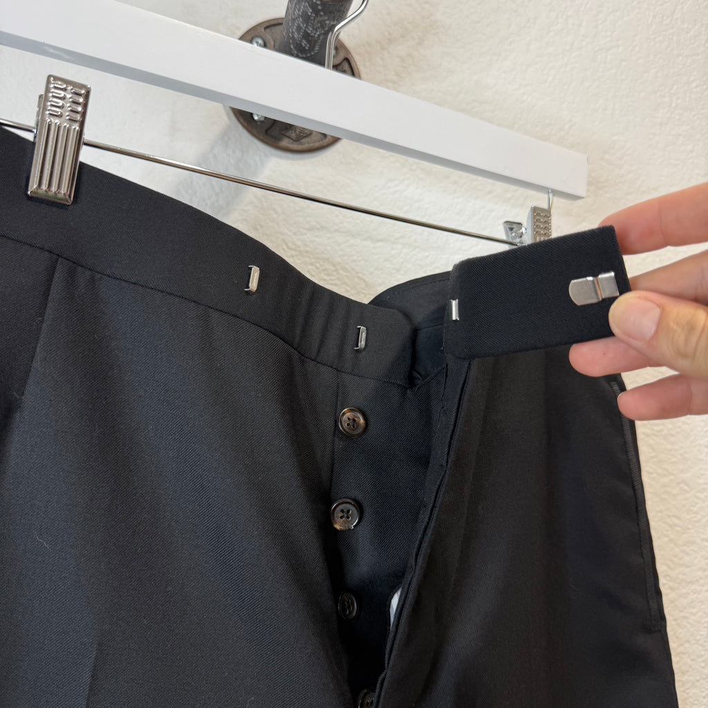 Thom Browne Twill Wool Dress Shorts - Size 0 (28-30)