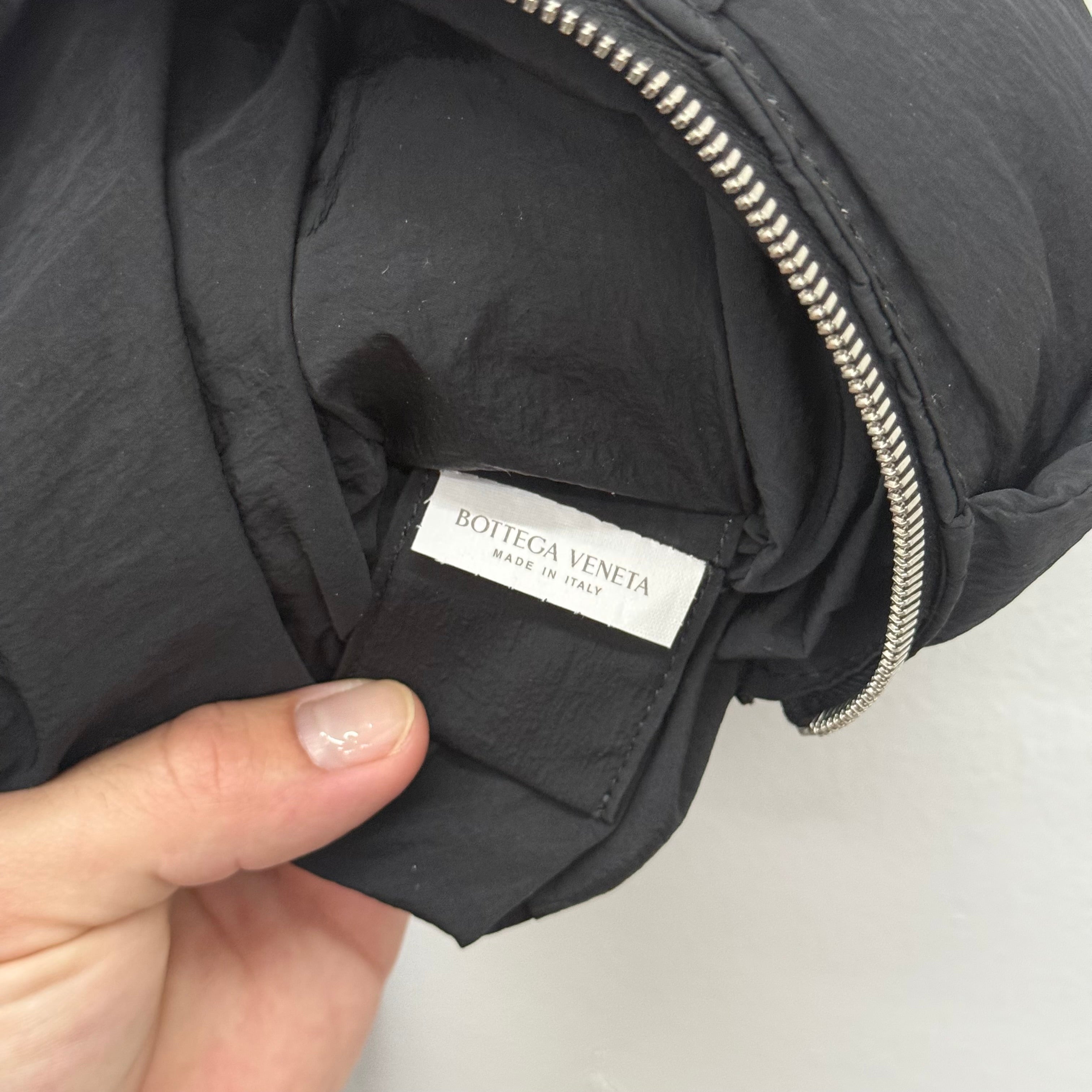Bottega Veneta Casette Side Bag Black