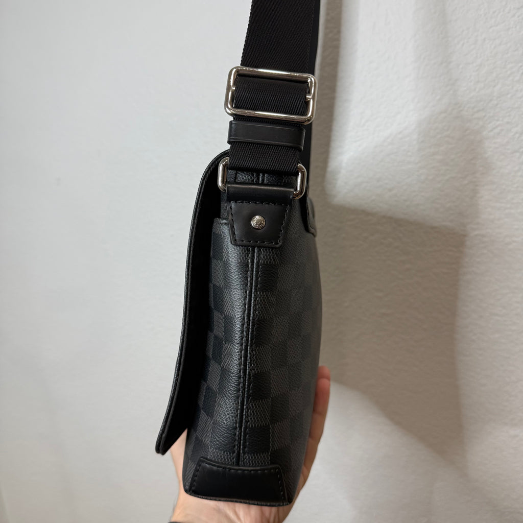 Louis Vuitton Messenger Damier Graphite Side Bag