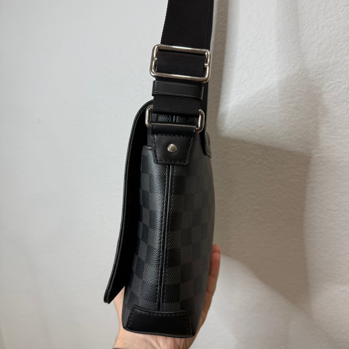 Louis Vuitton Messenger Damier Graphite Side Bag