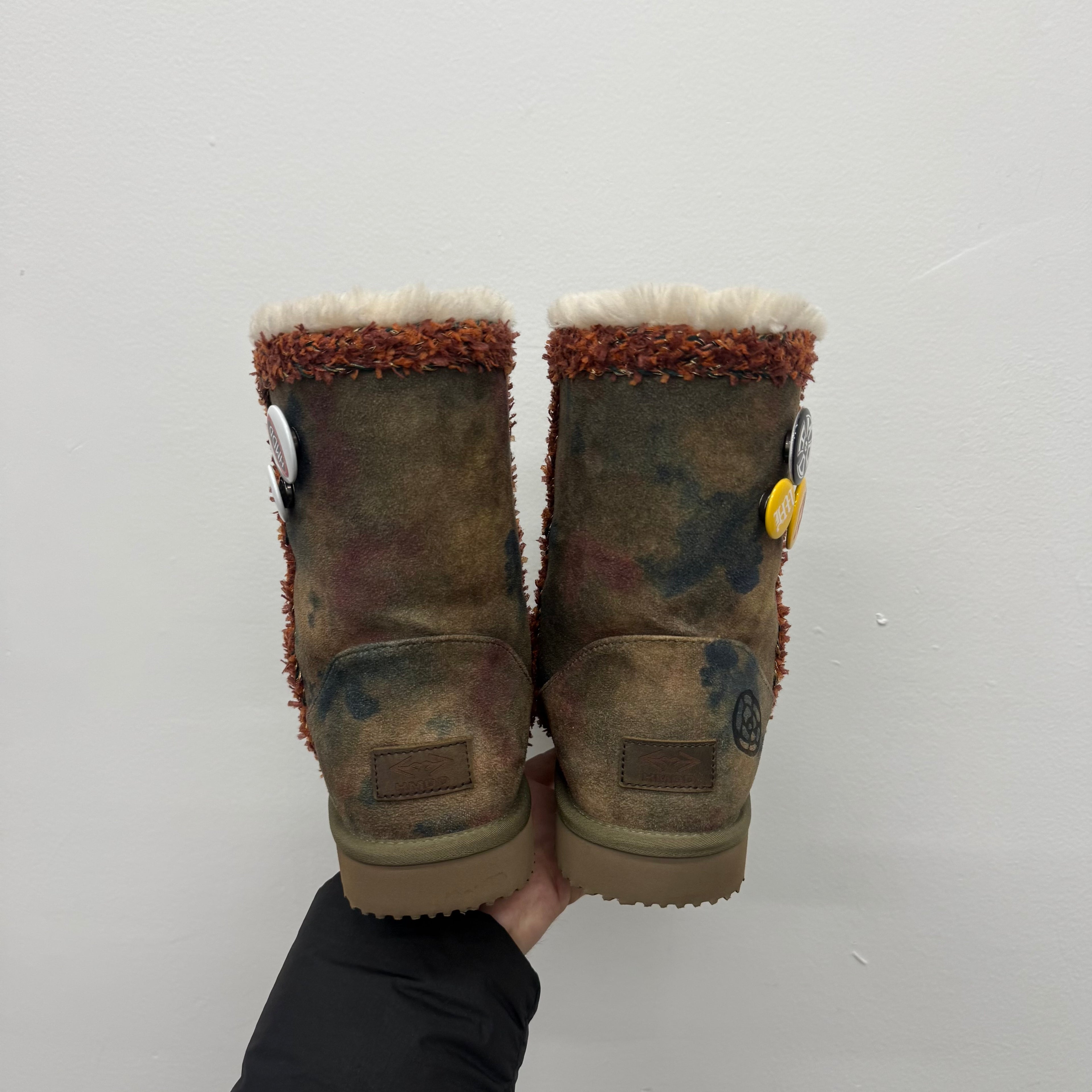 HMDD Grafitti Boots - Size 12
