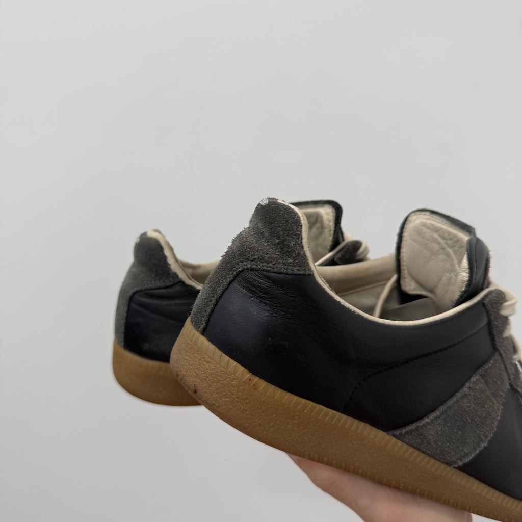 Maison Margiela Replica Gat Sneakers Brown - Size 43
