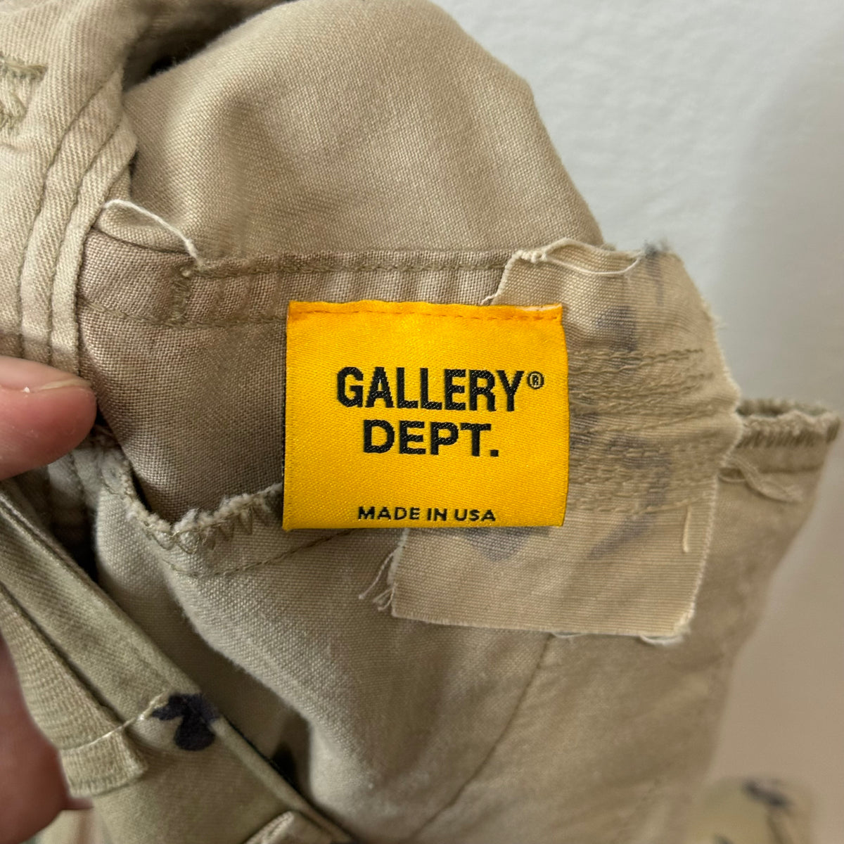 Gallery Dept G Patch Sand Camo Patch Cargo Shorts - Size 37