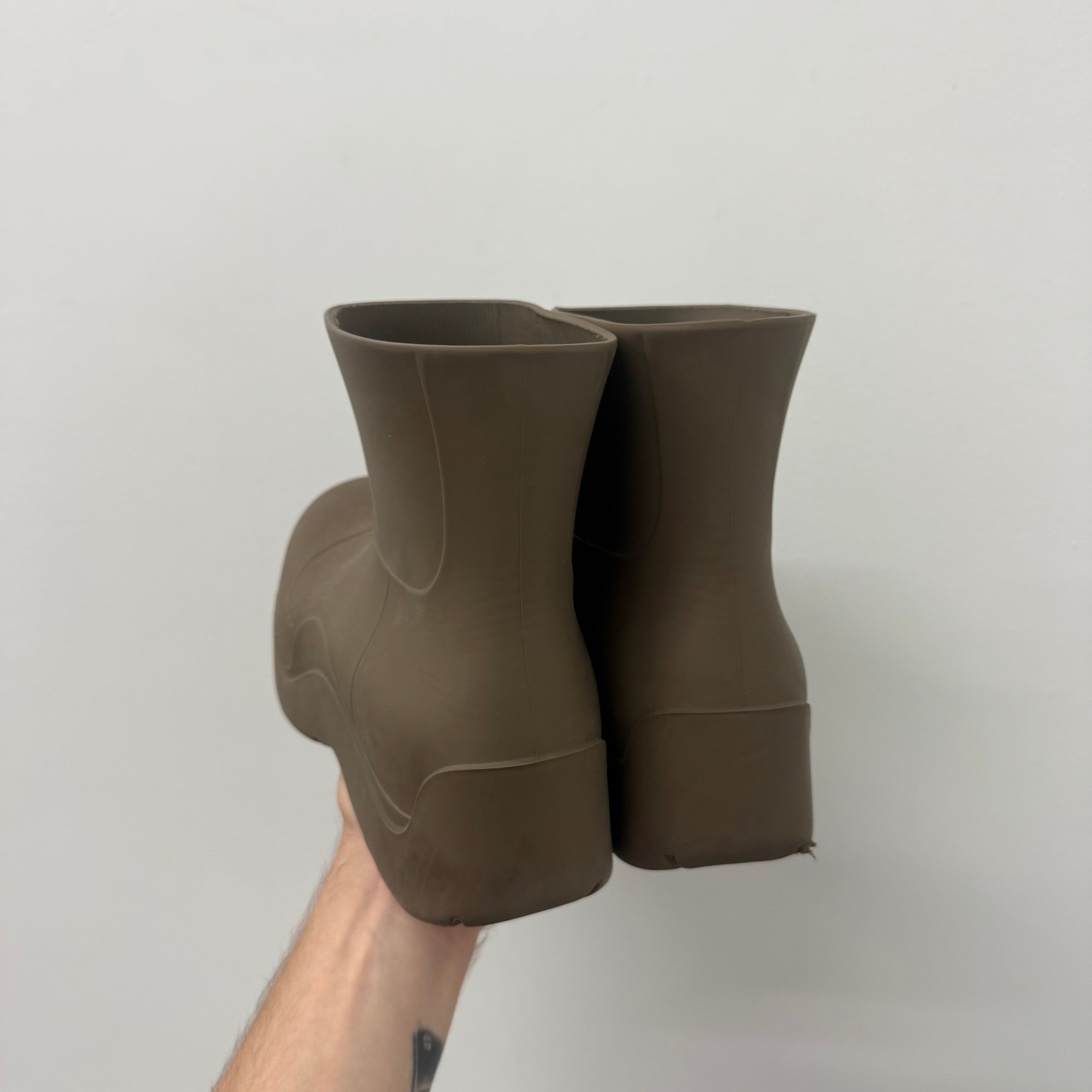 Bottega Veneta Puddle Jute Boots - Size 43
