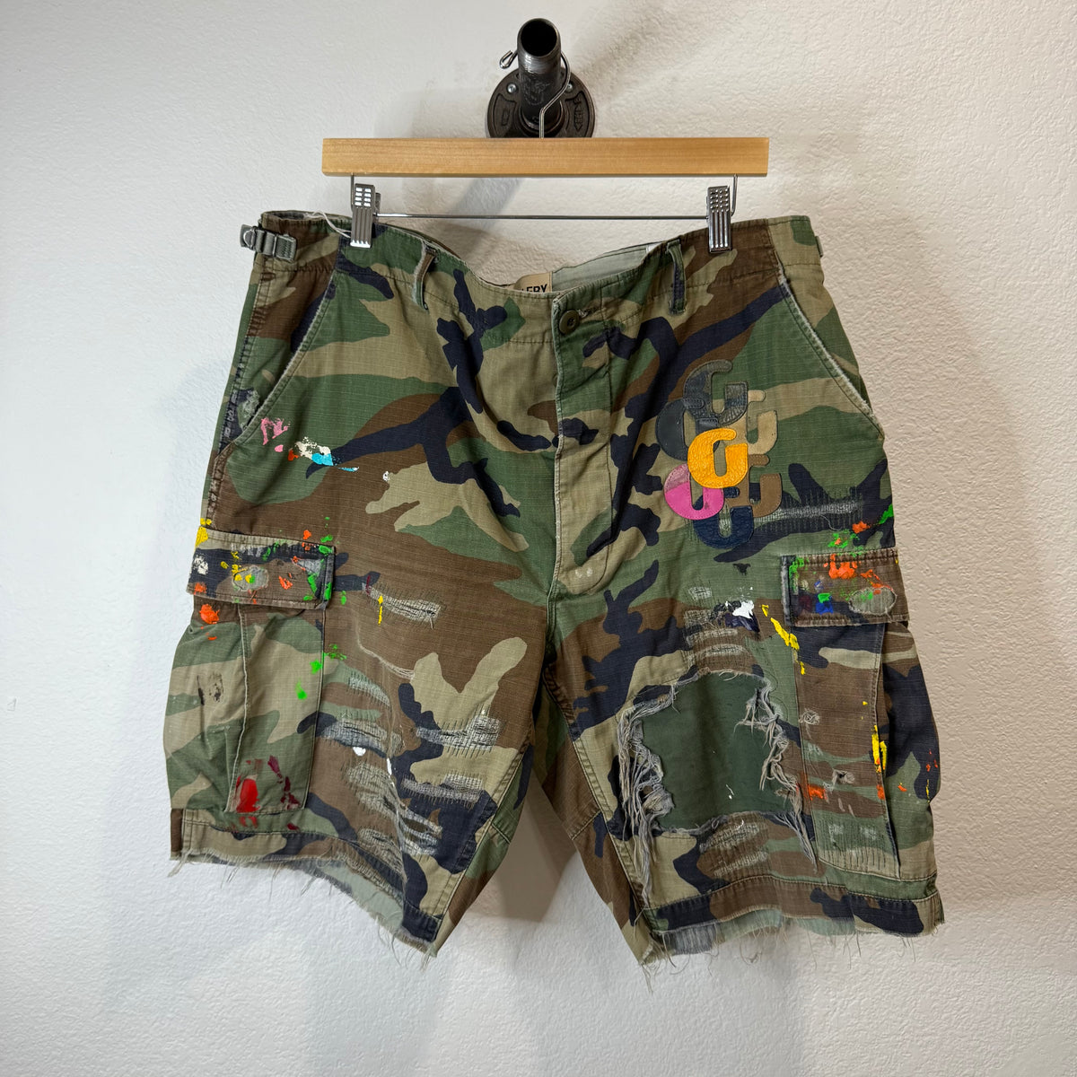 Gallery Dept G Patch Wood Camo Patch Cargo Shorts - Size 36
