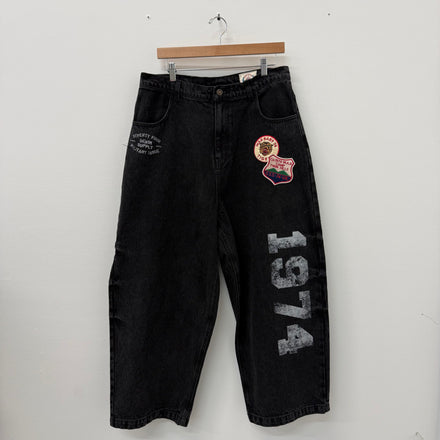 74 is War Denim Black Jeans - Size M