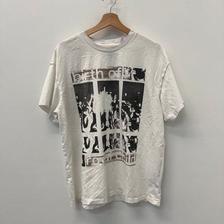Birth of a Royal Child Photographer T-Shirt - Size L