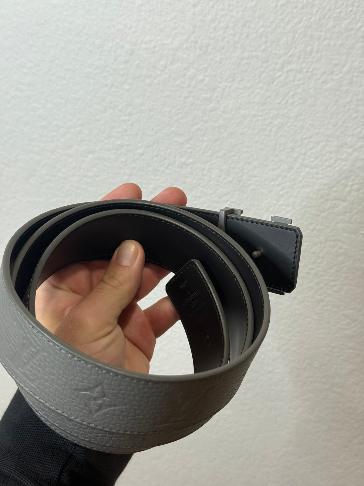 Louis Vuitton Reversible Aerogram Gray Belt (110 cm)